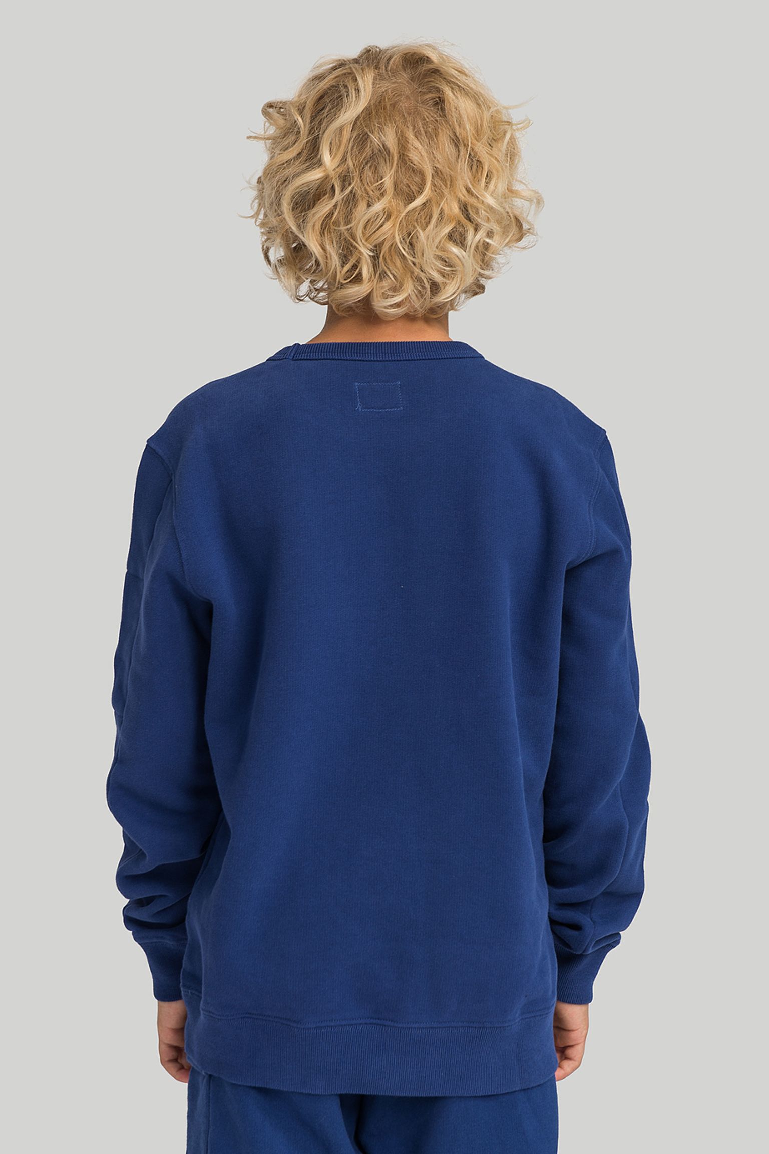 Свитшот CREW NECK