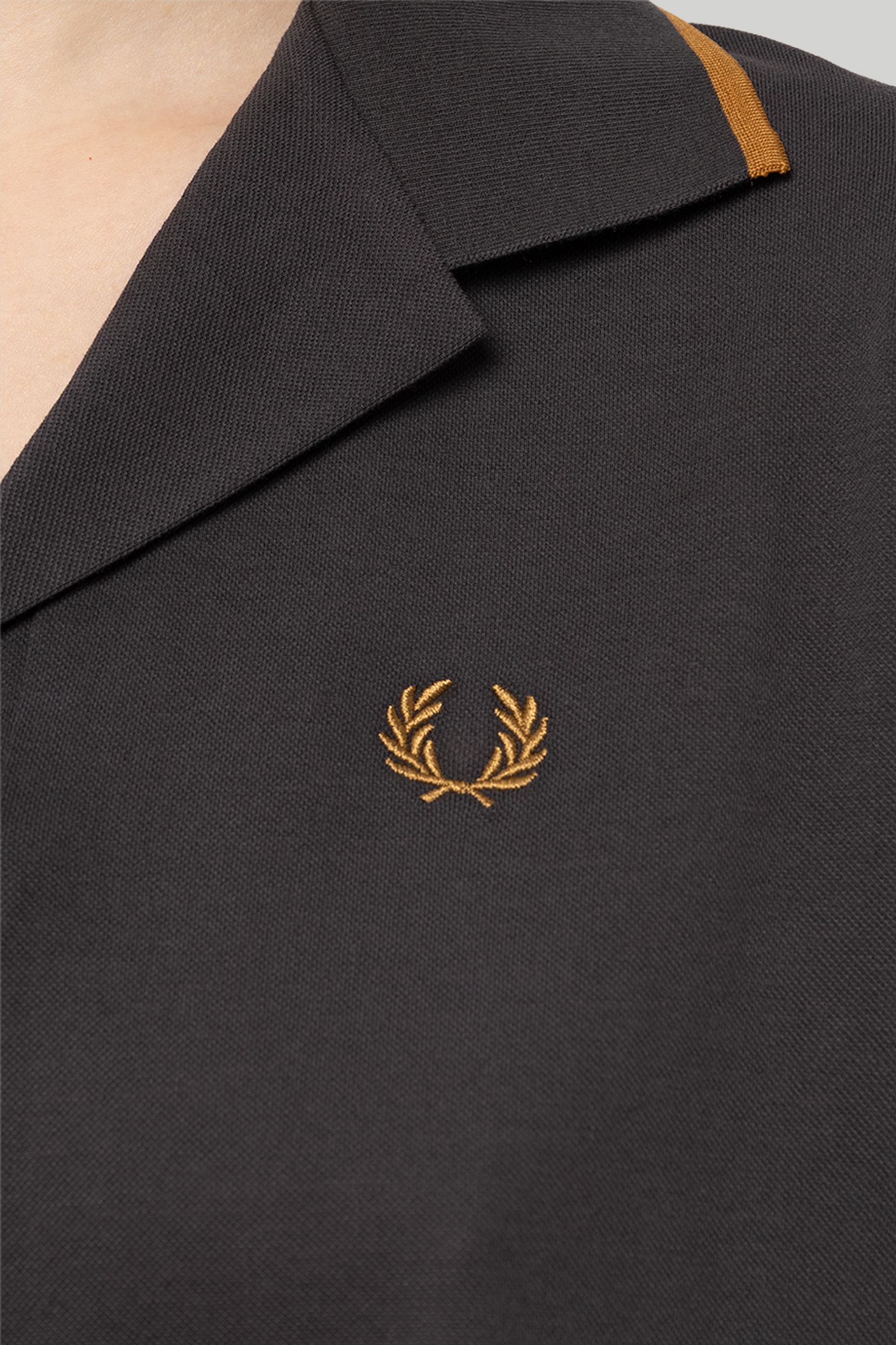Широкий вибір Поло OPEN-COLLAR POLO SHIRT