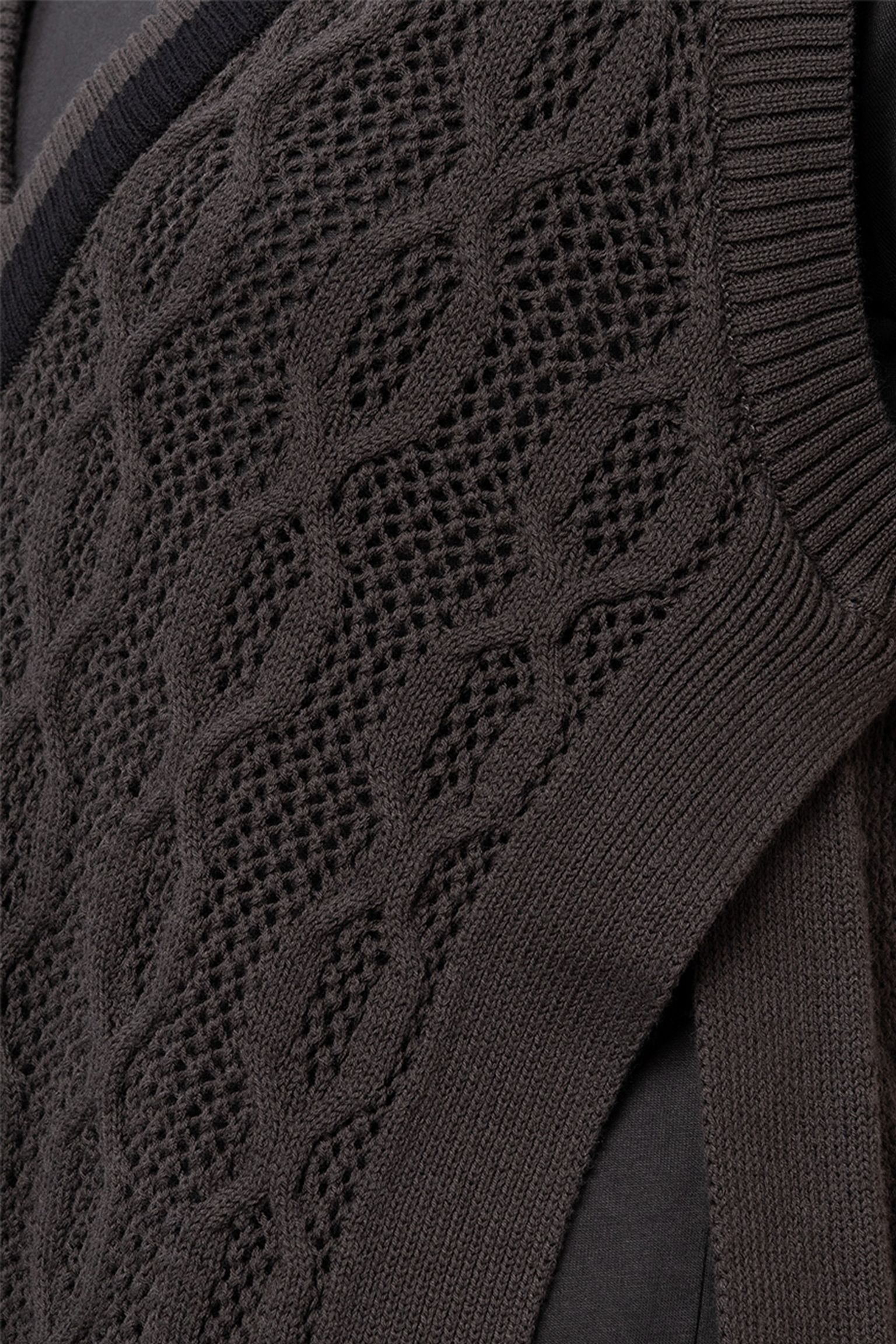 Широкий выбор Жилет OPEN-KNIT V-NECK TANK
