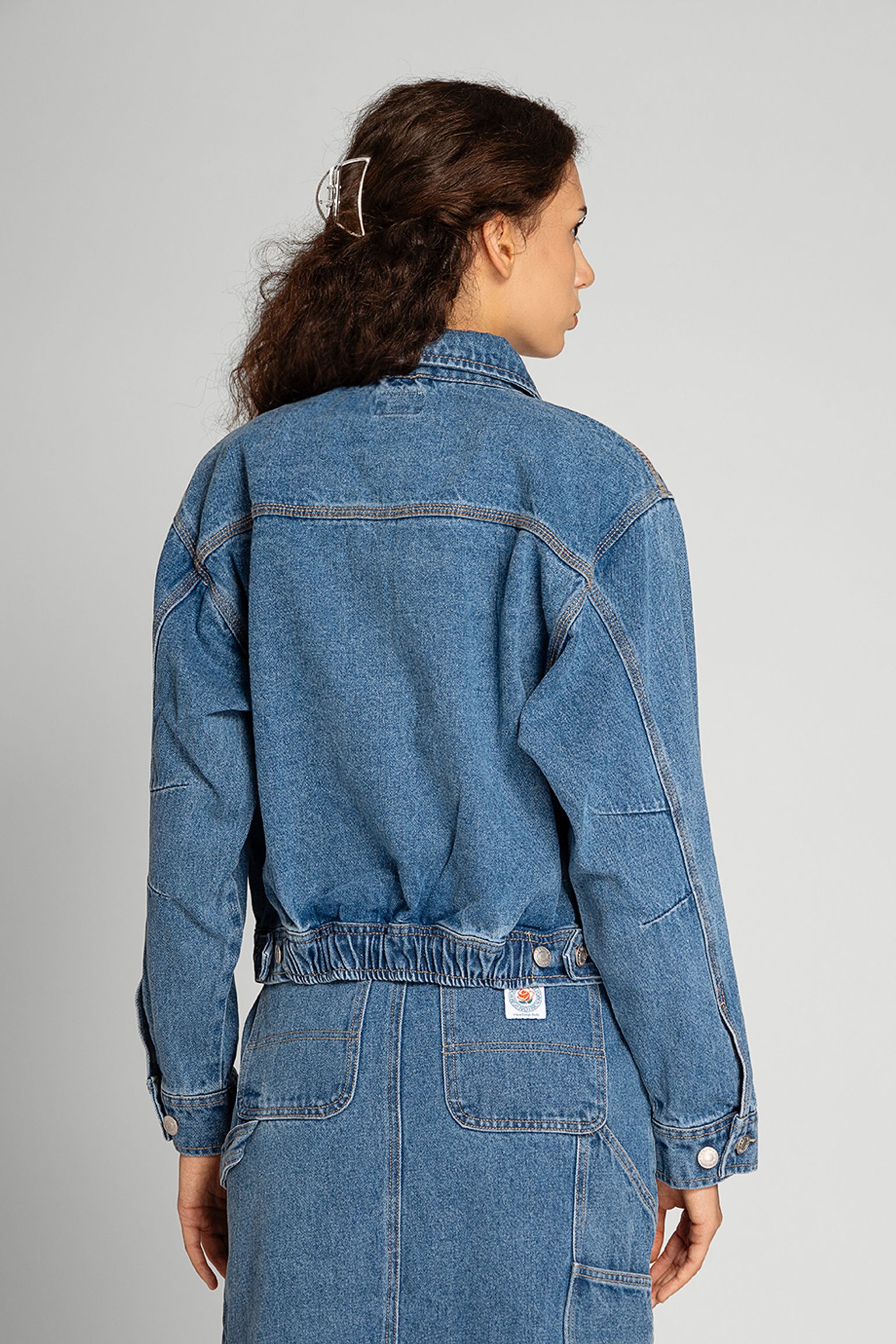 Стильные Куртка NESSA BLOUSON