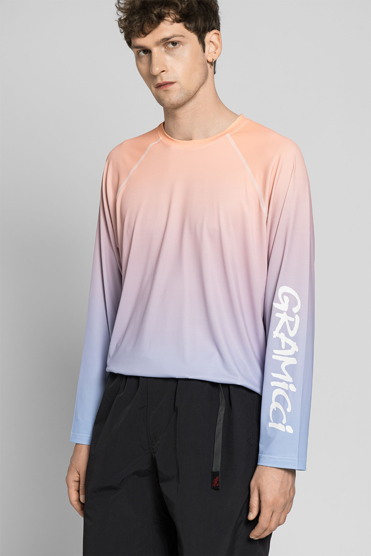 Широкий выбор Лонгслив UPF-SHIELD LONG SLEEVE TOP