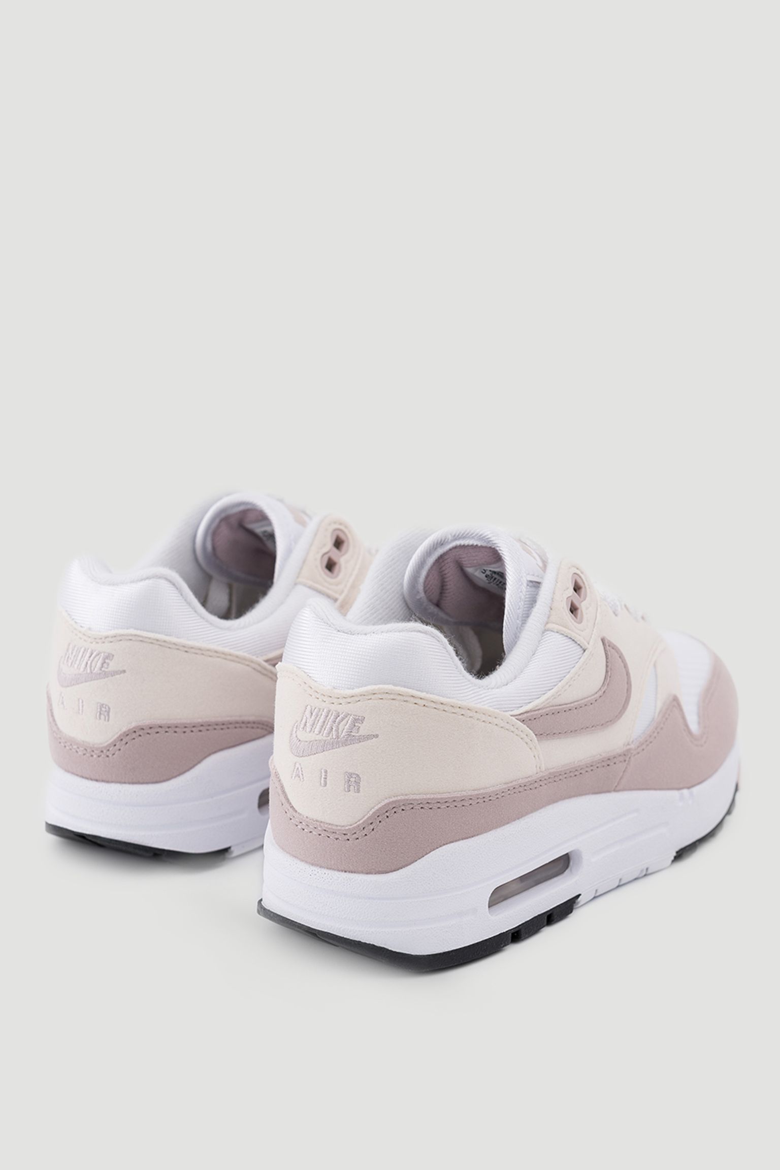 Кроссовки NIKE AIR MAX 1