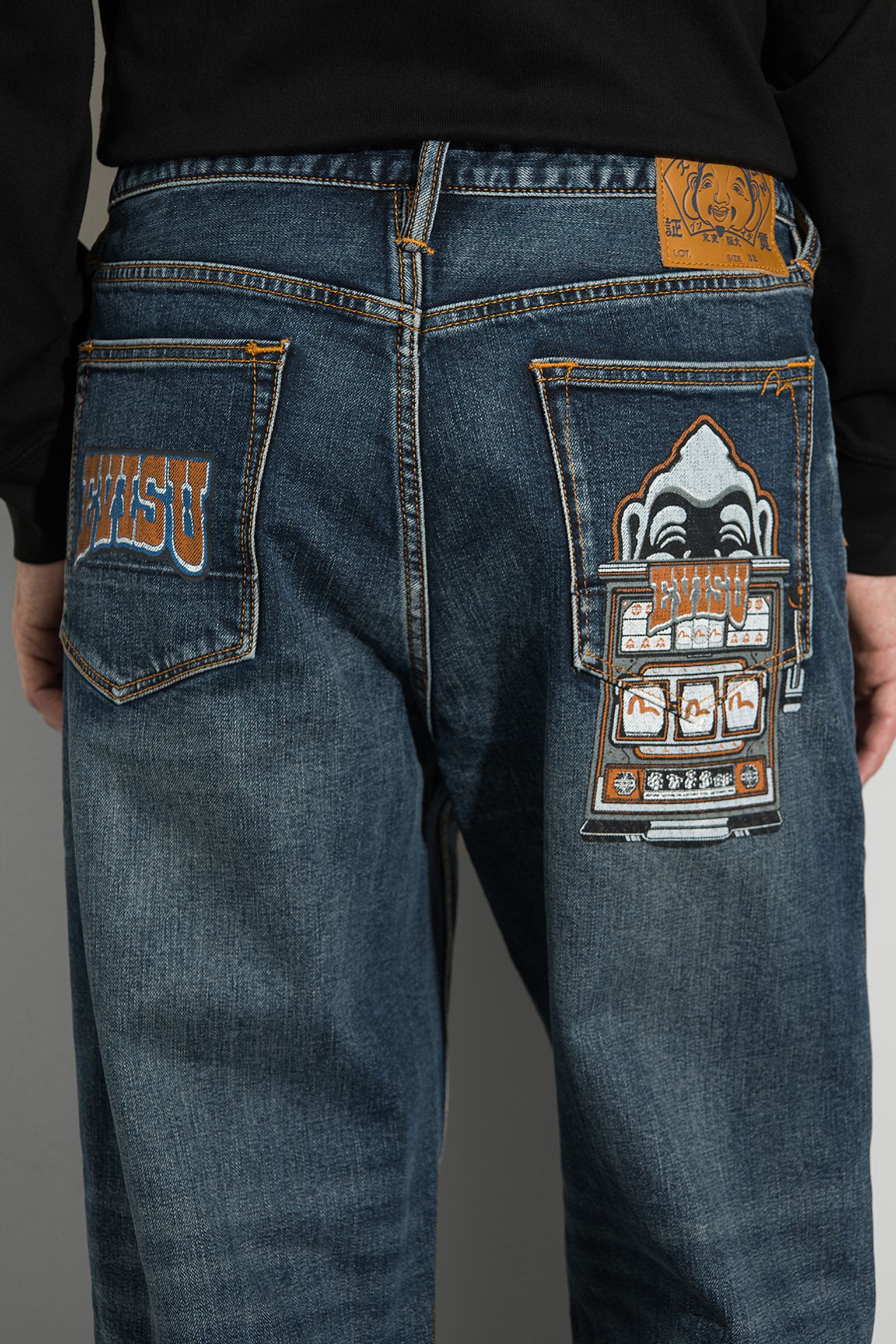 Джинсы Woven Evisu+Slot Emb Coated Jeans с доставкой