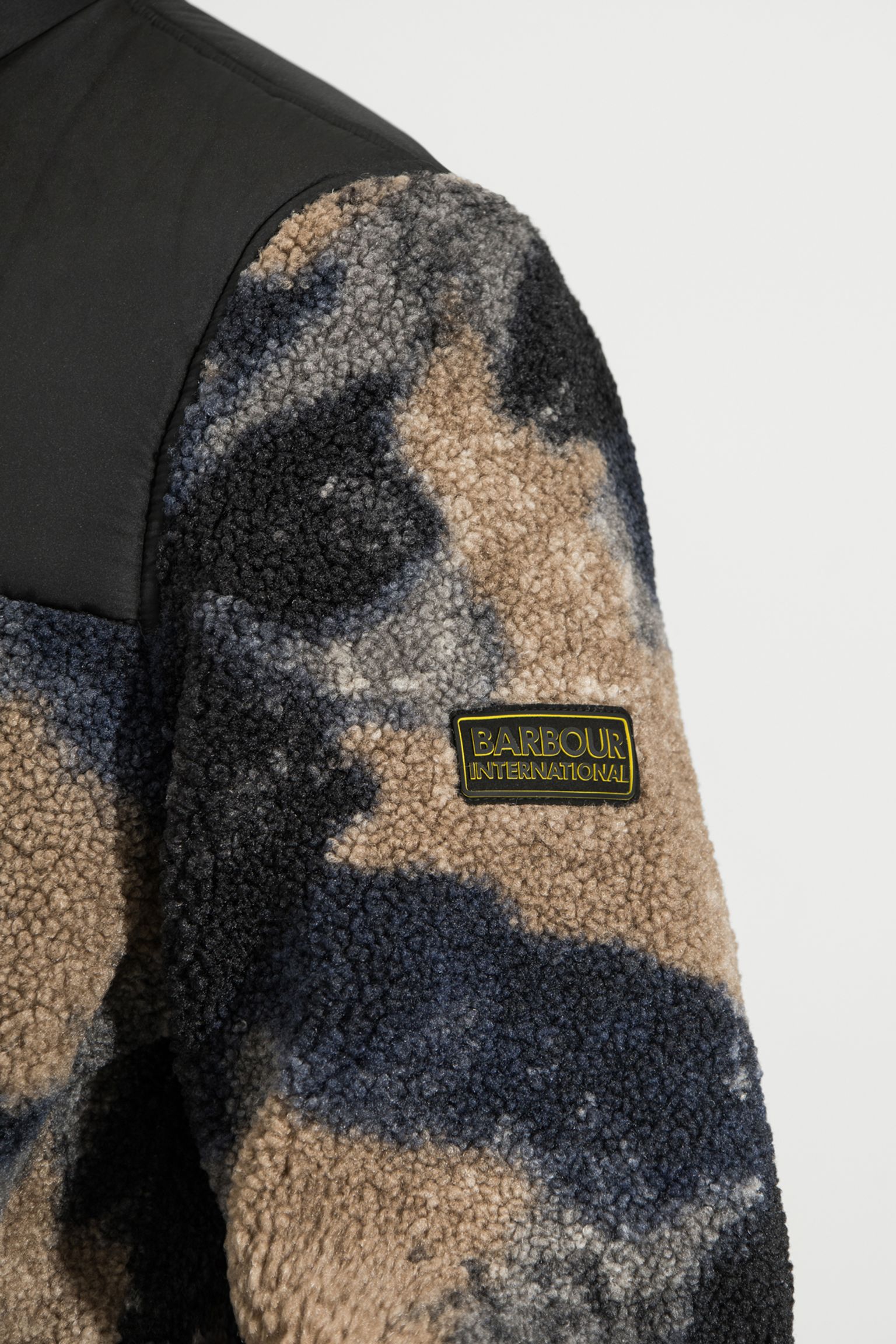 Широкий выбор Куртка флисовая camo drafthouse fleece