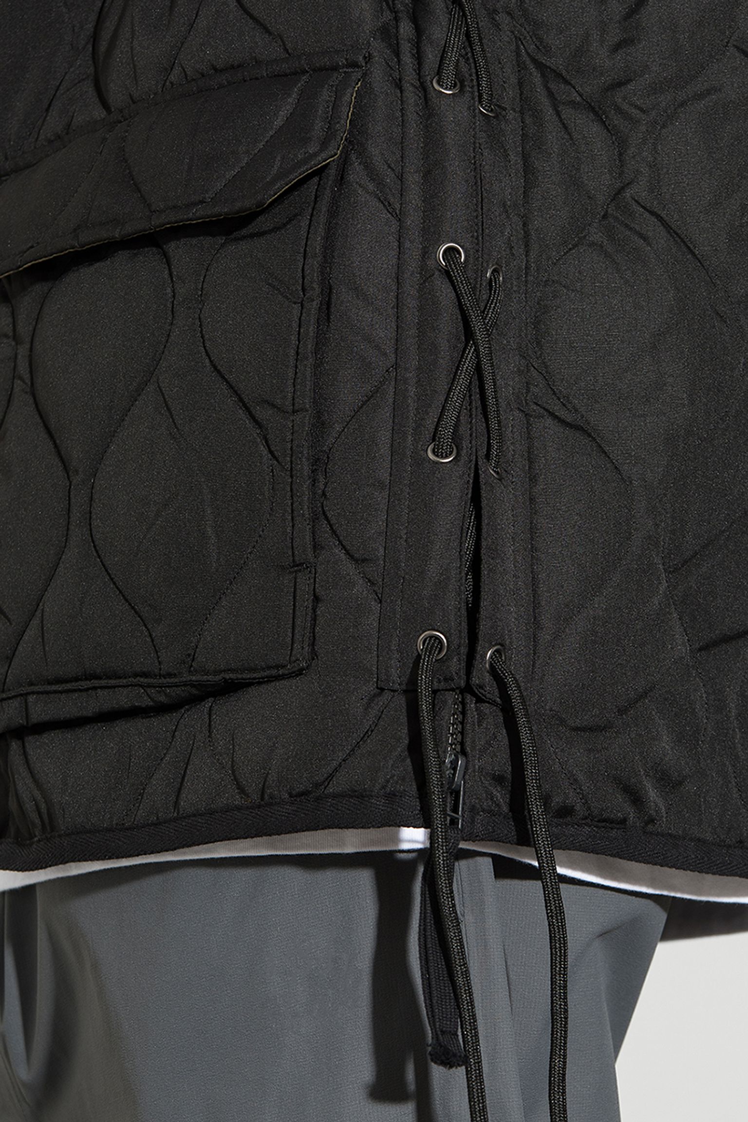 Широкий вибір Жилет пуховий MILITARY W-ZIP LACE UP V NECK DOWN VEST