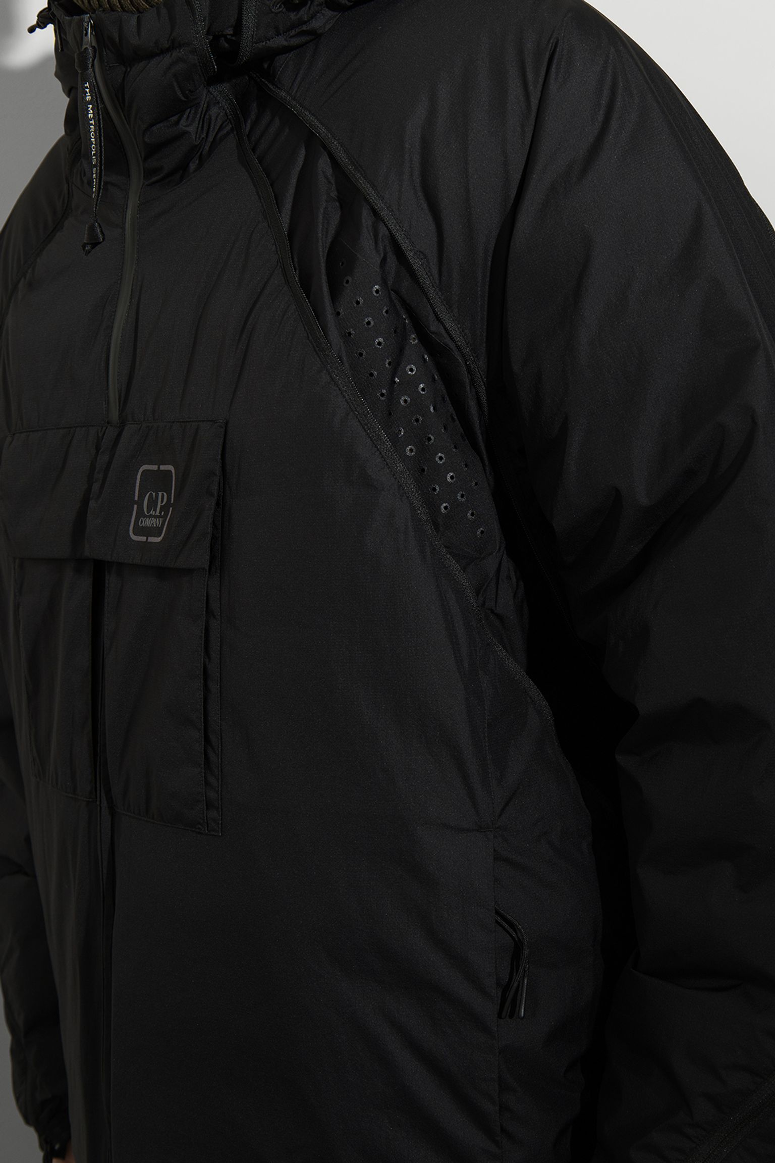 Пуховик METROPOLIS MEDIUM JACKET IN PERTEX