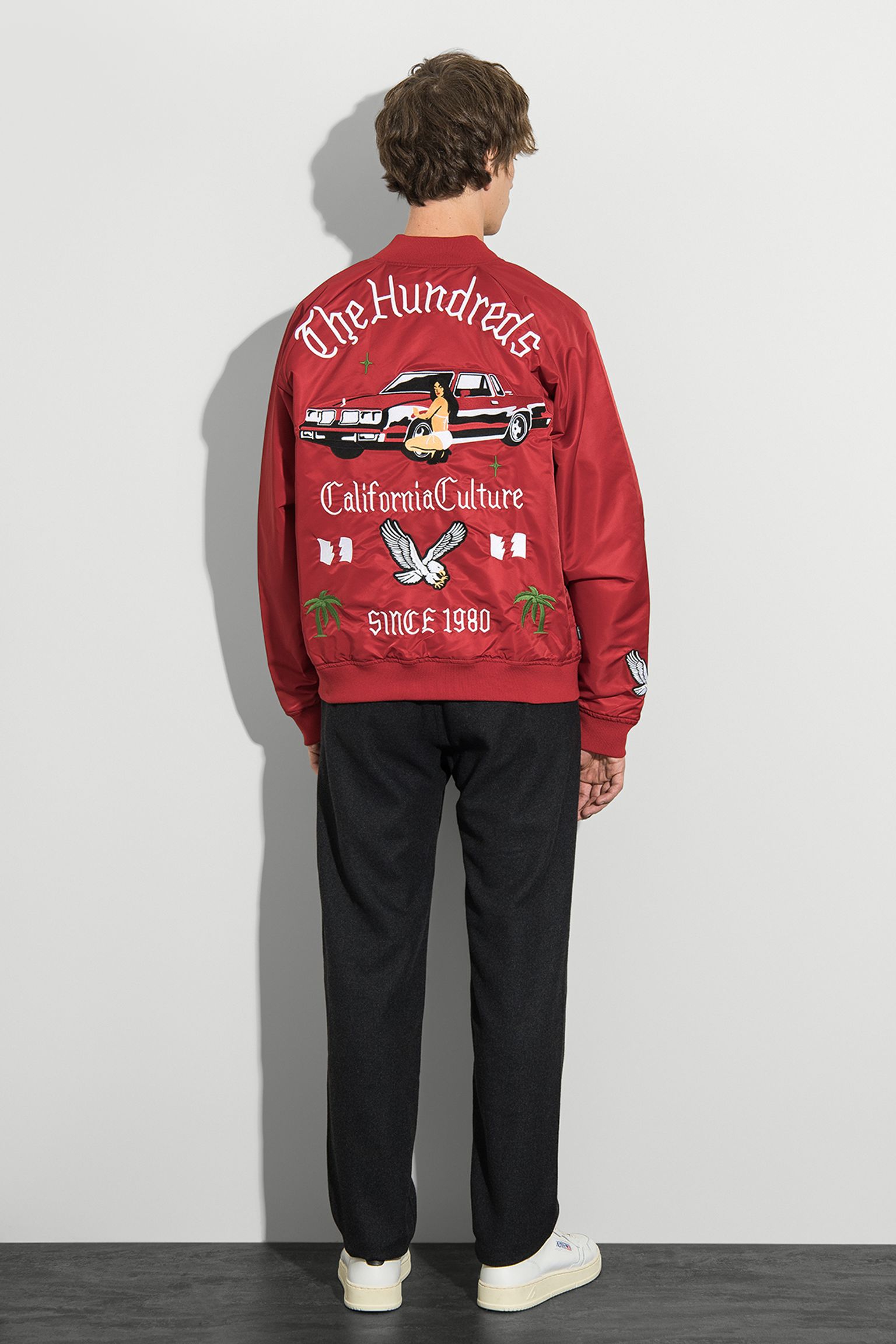 Стильные куртка East Souvenir Jacket