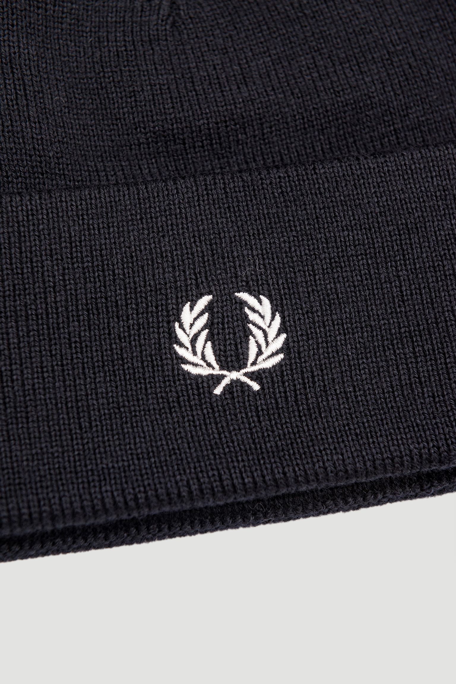 Шапка CLASSIC BEANIE