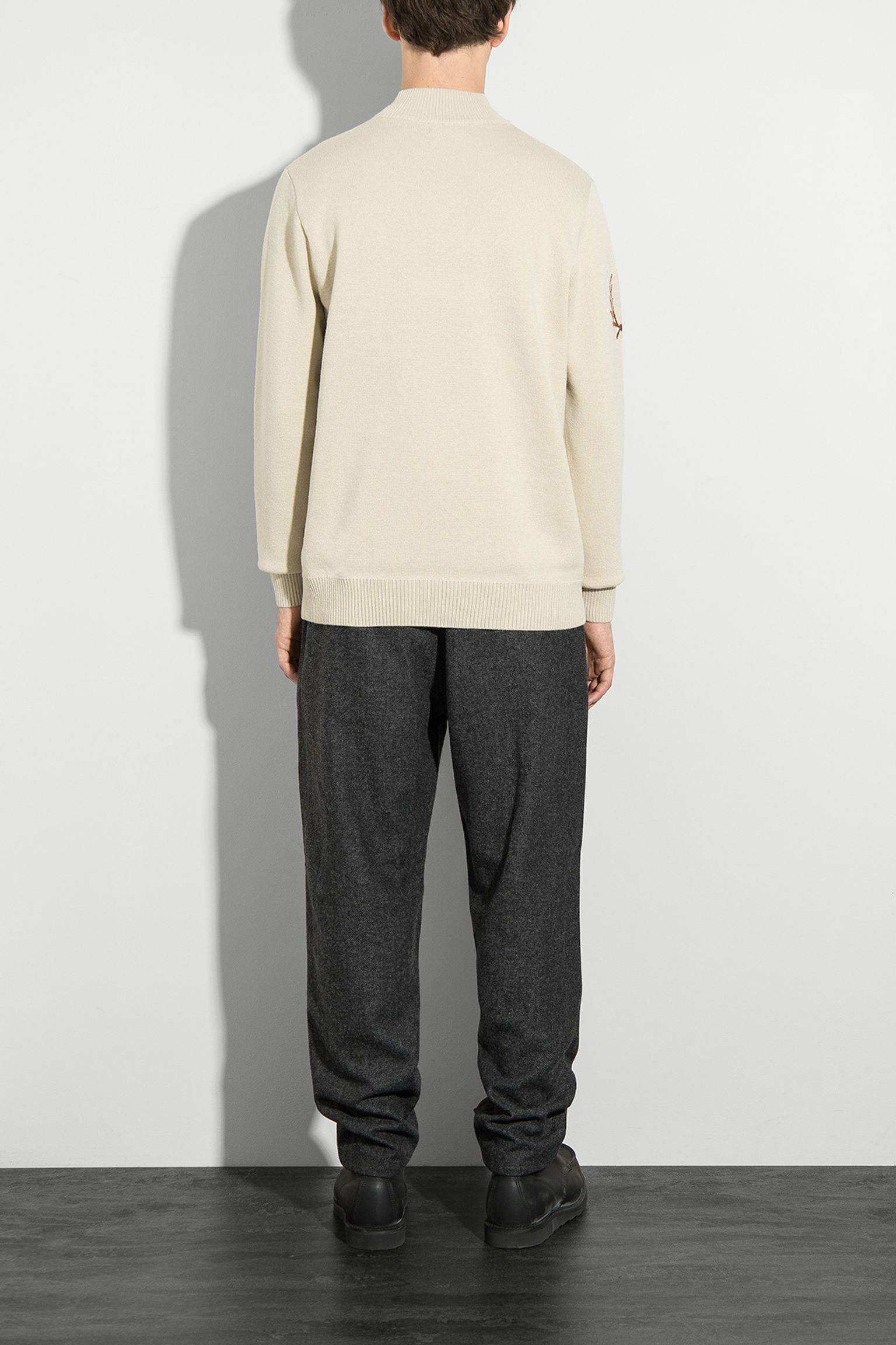 Стильные Свитер LAUREL WREATH MOCK NECK JUMPER