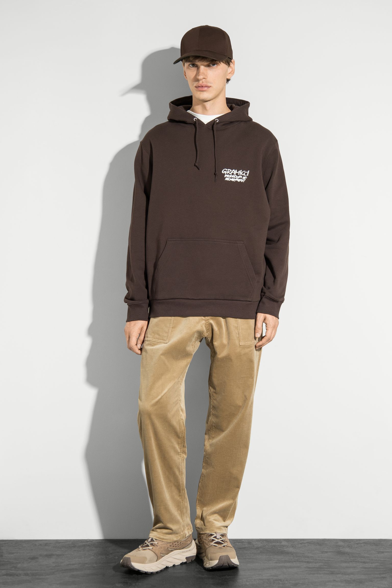 Брюки CORDUROY LOOSE TAPERED RIDGE PANT