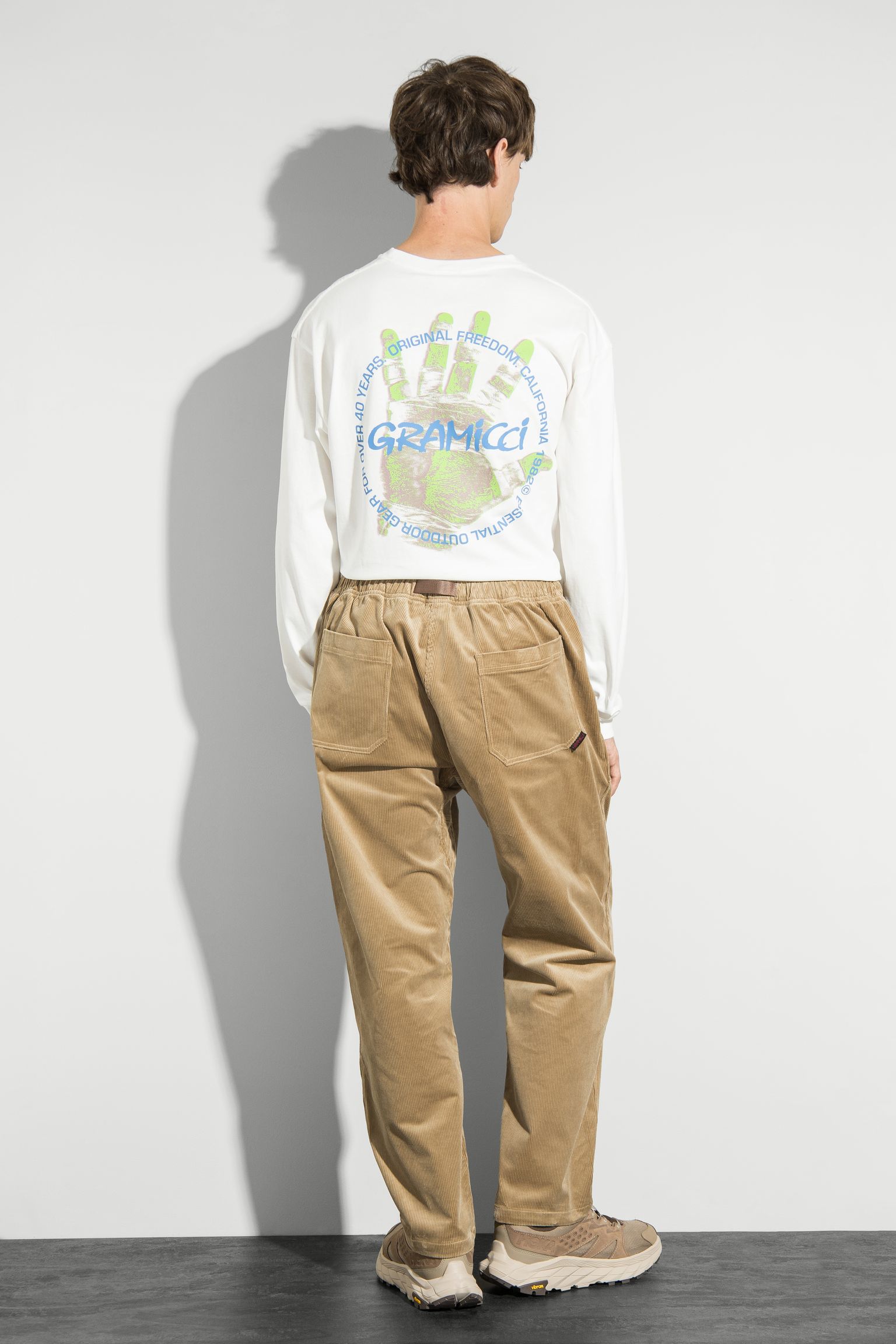 Брюки CORDUROY LOOSE TAPERED RIDGE PANT с доставкой