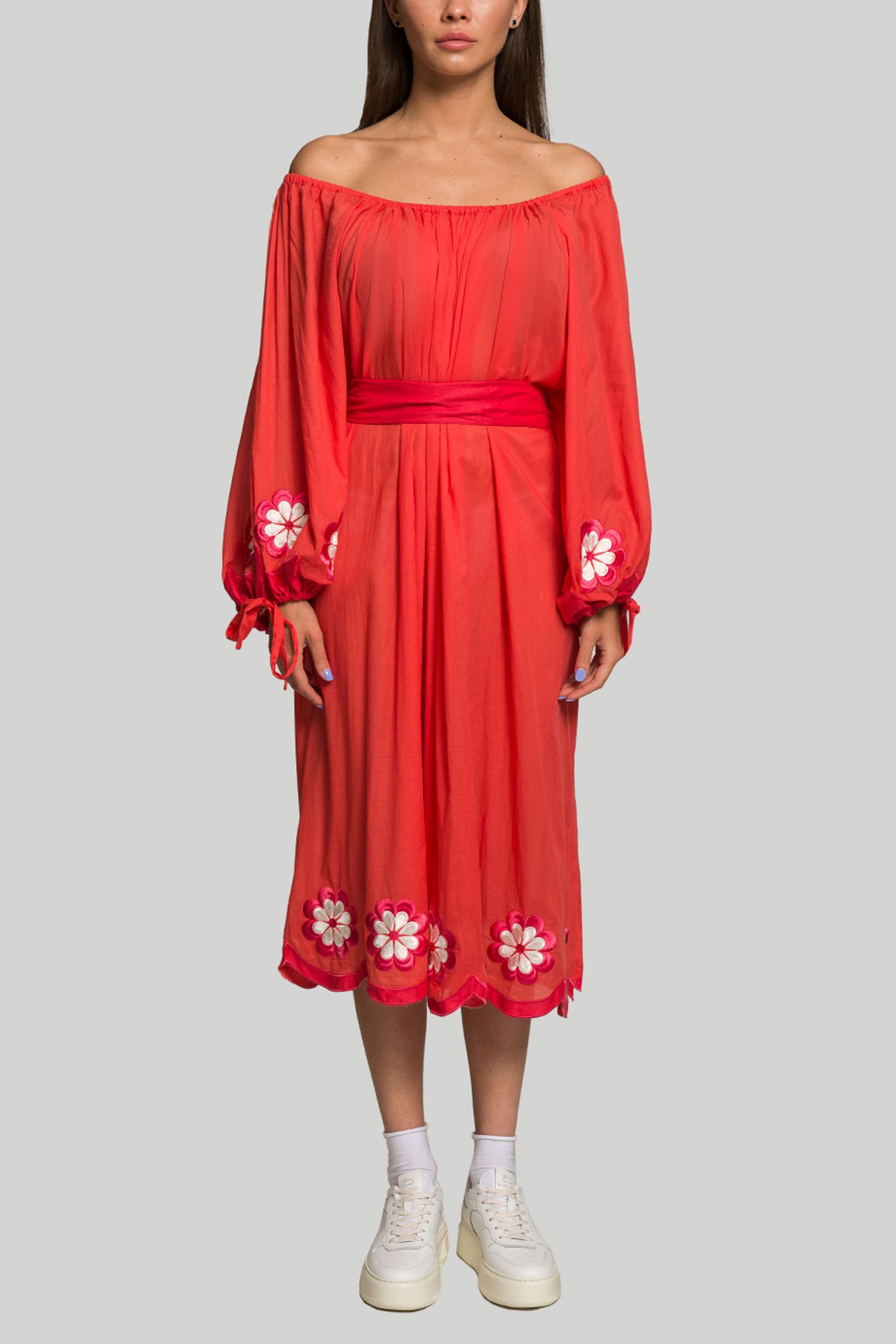 Стильные Платье Innika Choo POCKET SMOCK MAXI