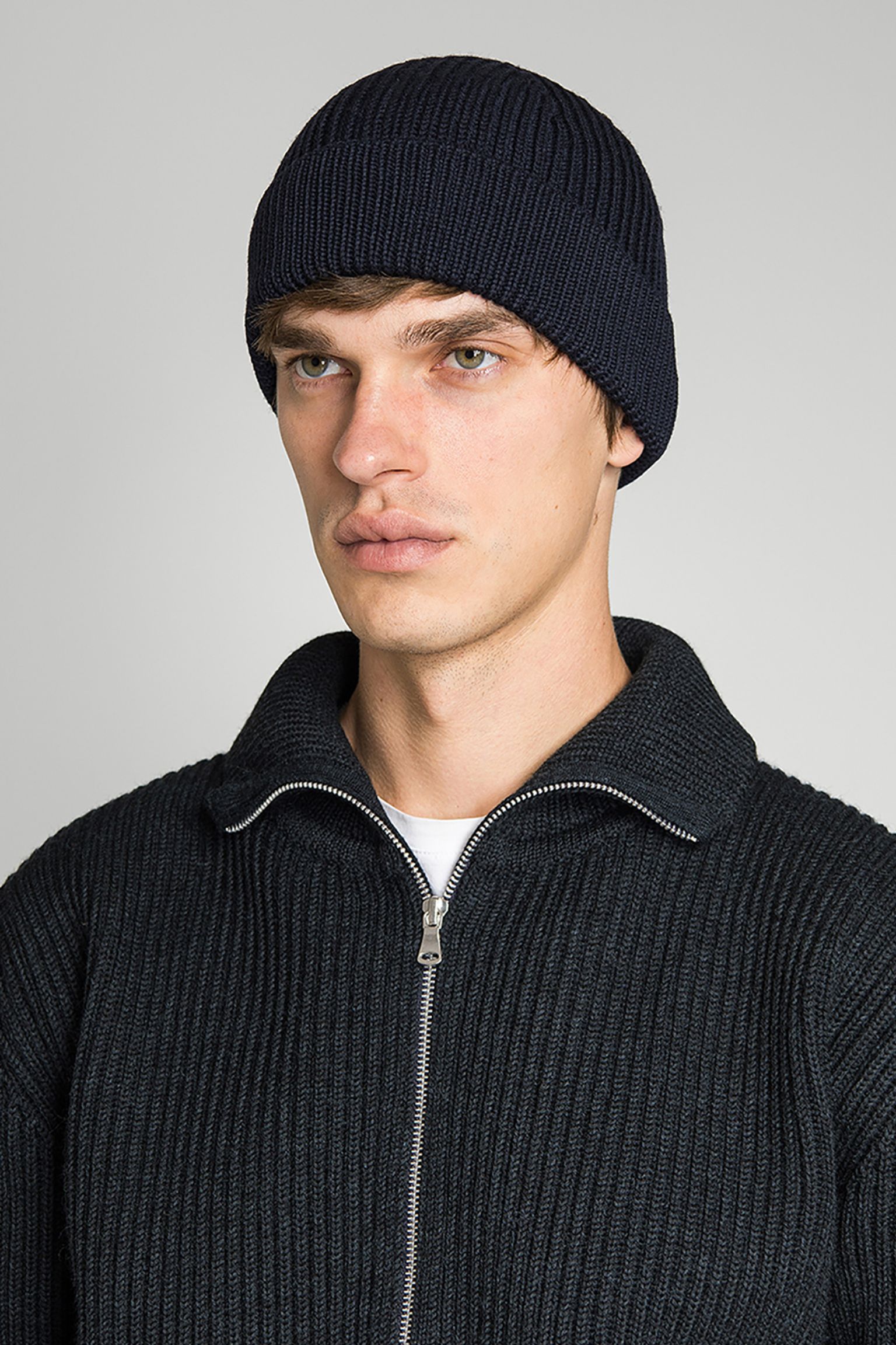 Шапка BEANIE MEDIUM купить в Украине