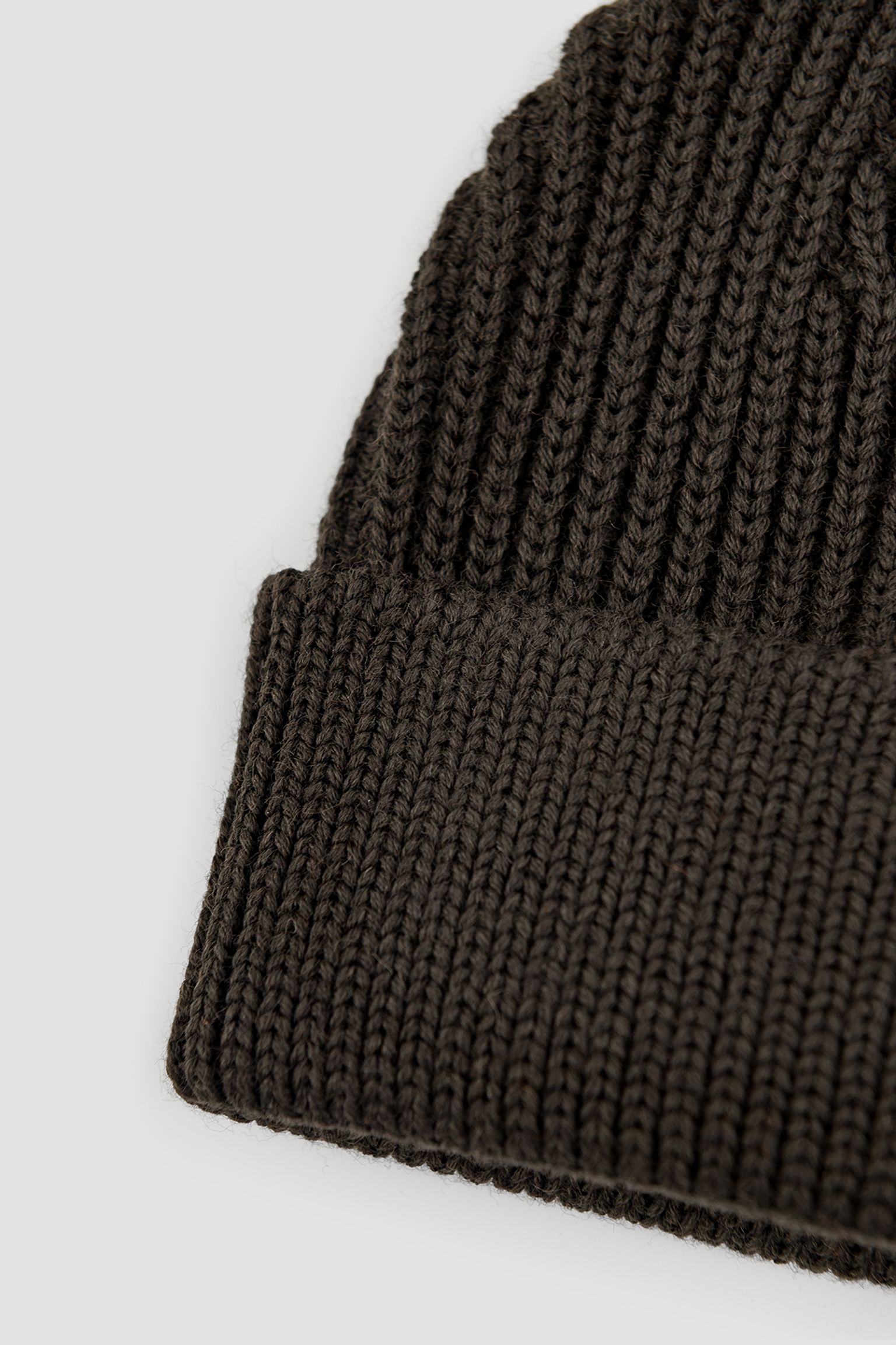 Шапка BEANIE MEDIUM