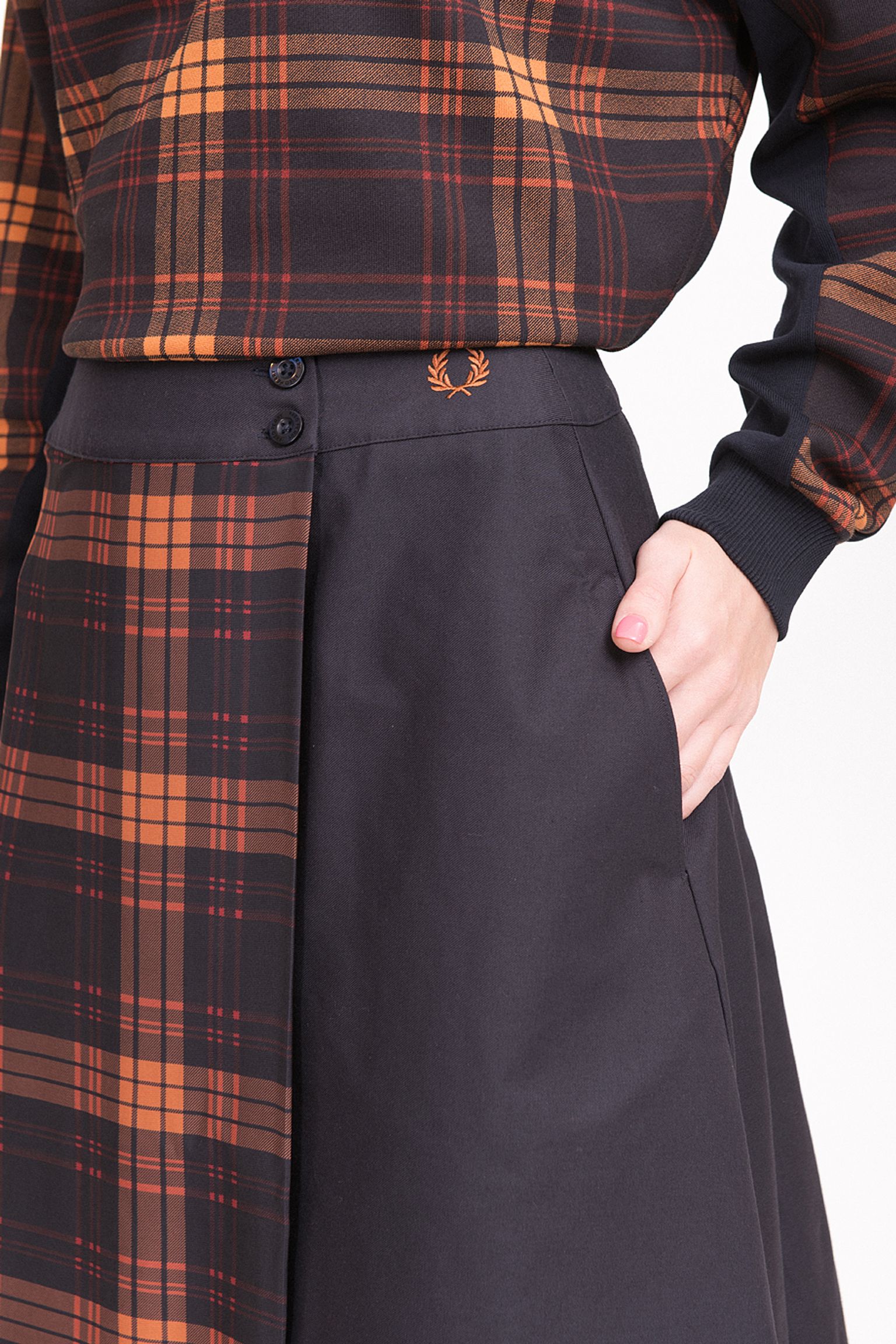 Юбка PLEATED TARTAN SKIRT с доставкой