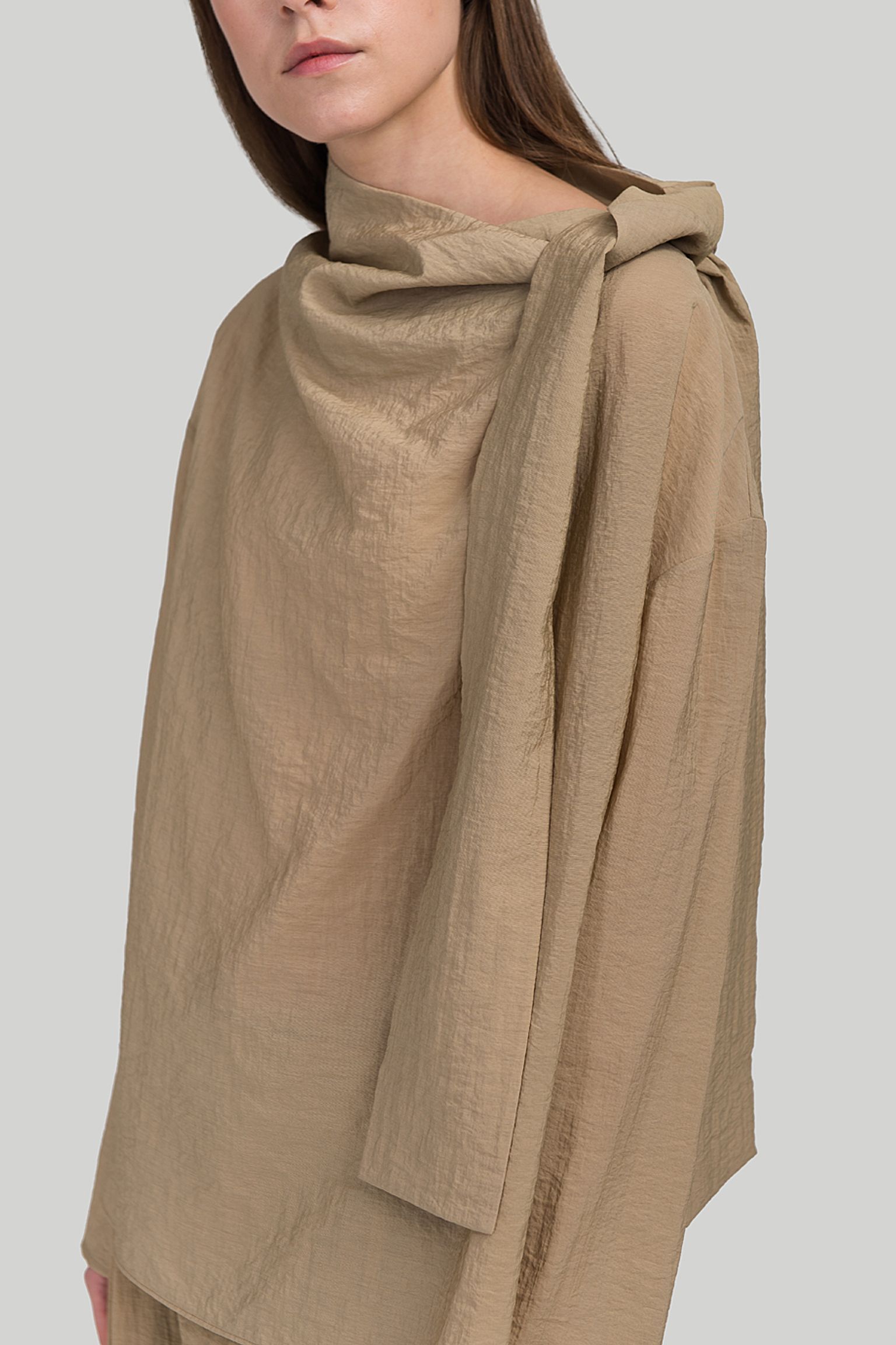 Стильные Блузка LE17SEPTEMBRE MUFFLER BLOUSE