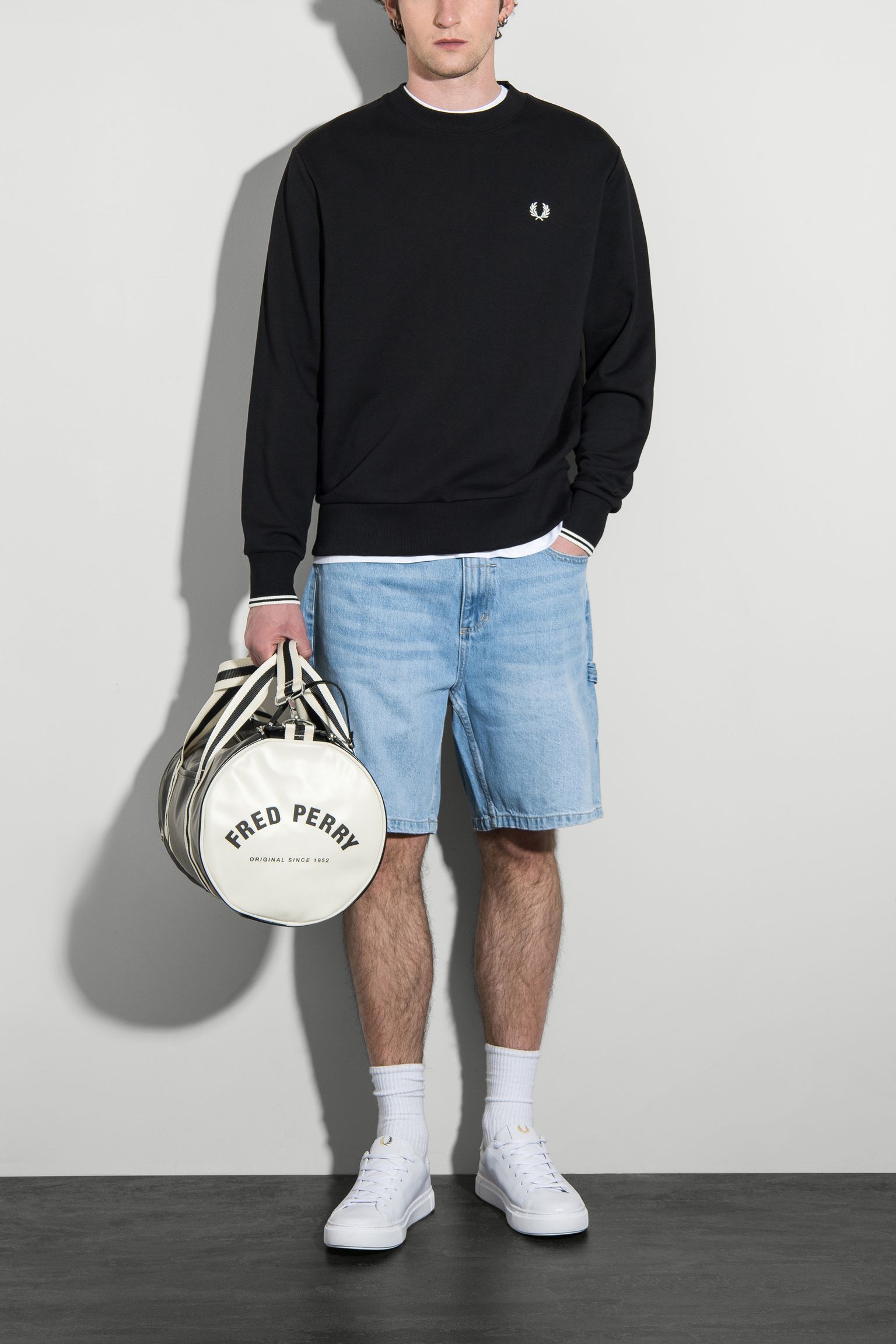 Свитшот CREW NECK SWEATSHIRT купить в Украине