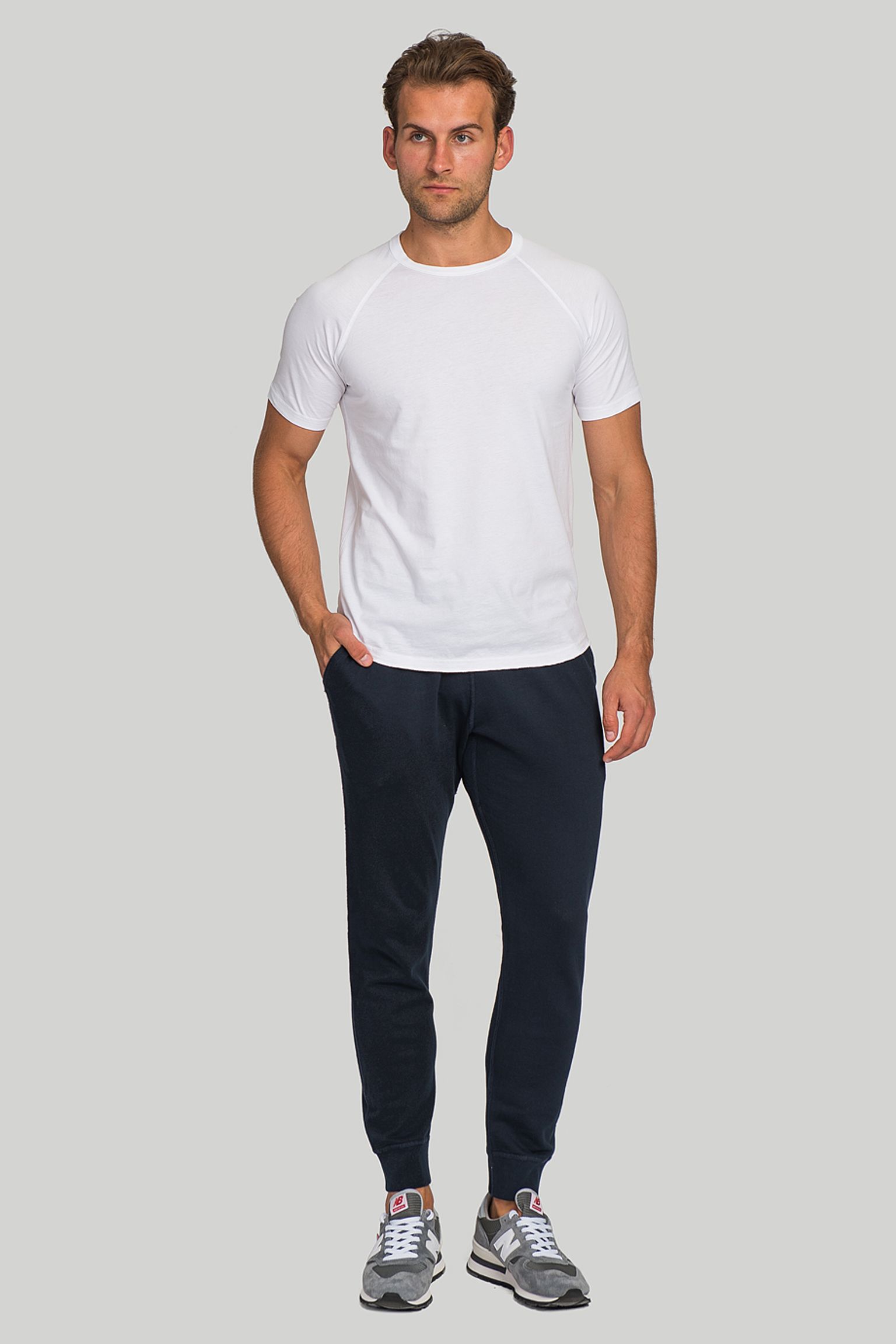Спортивні брюки REIGNING CHAMP SLIM SWEATPANT з доставкою