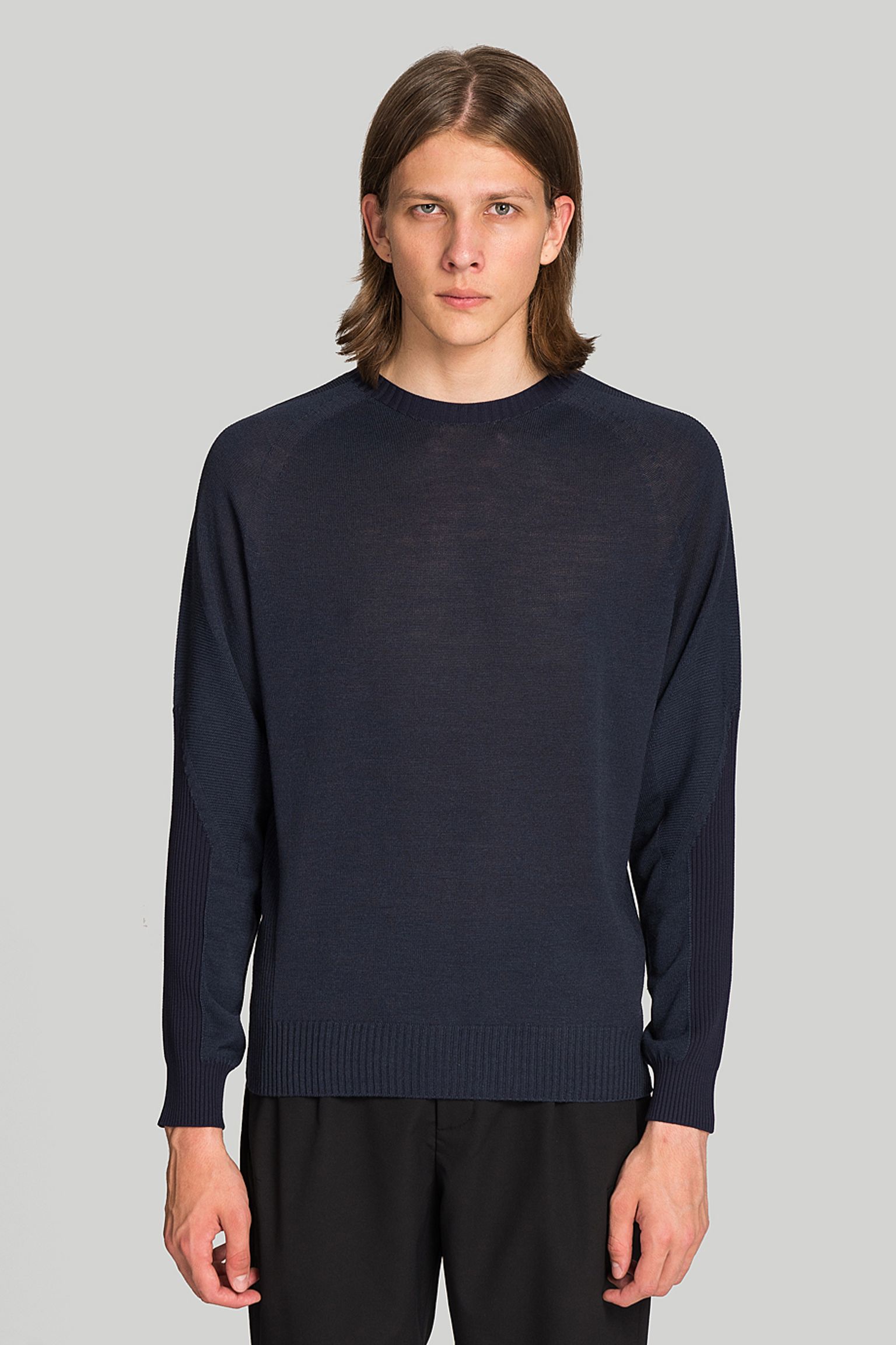 Свитер MONOBI 12-H CREW NECK с доставкой