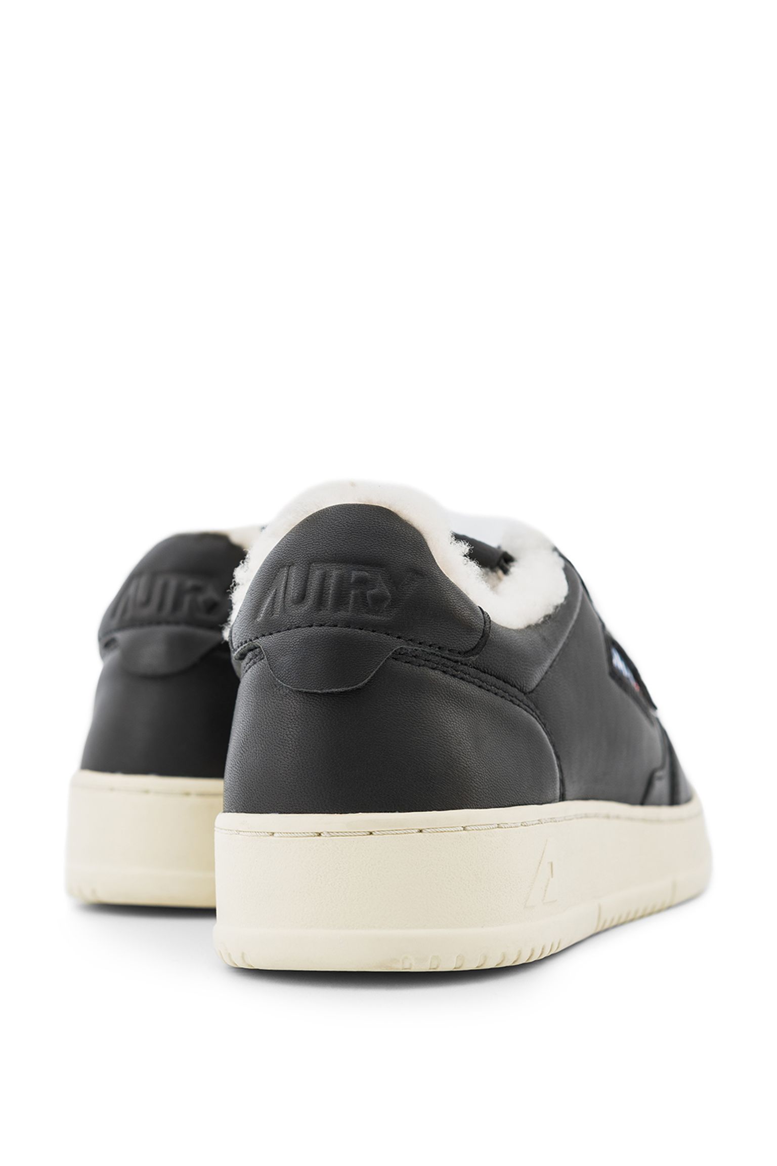 Стильные Кроссовки AUTRY 01 LOW MAN GOAT/SHEARLING