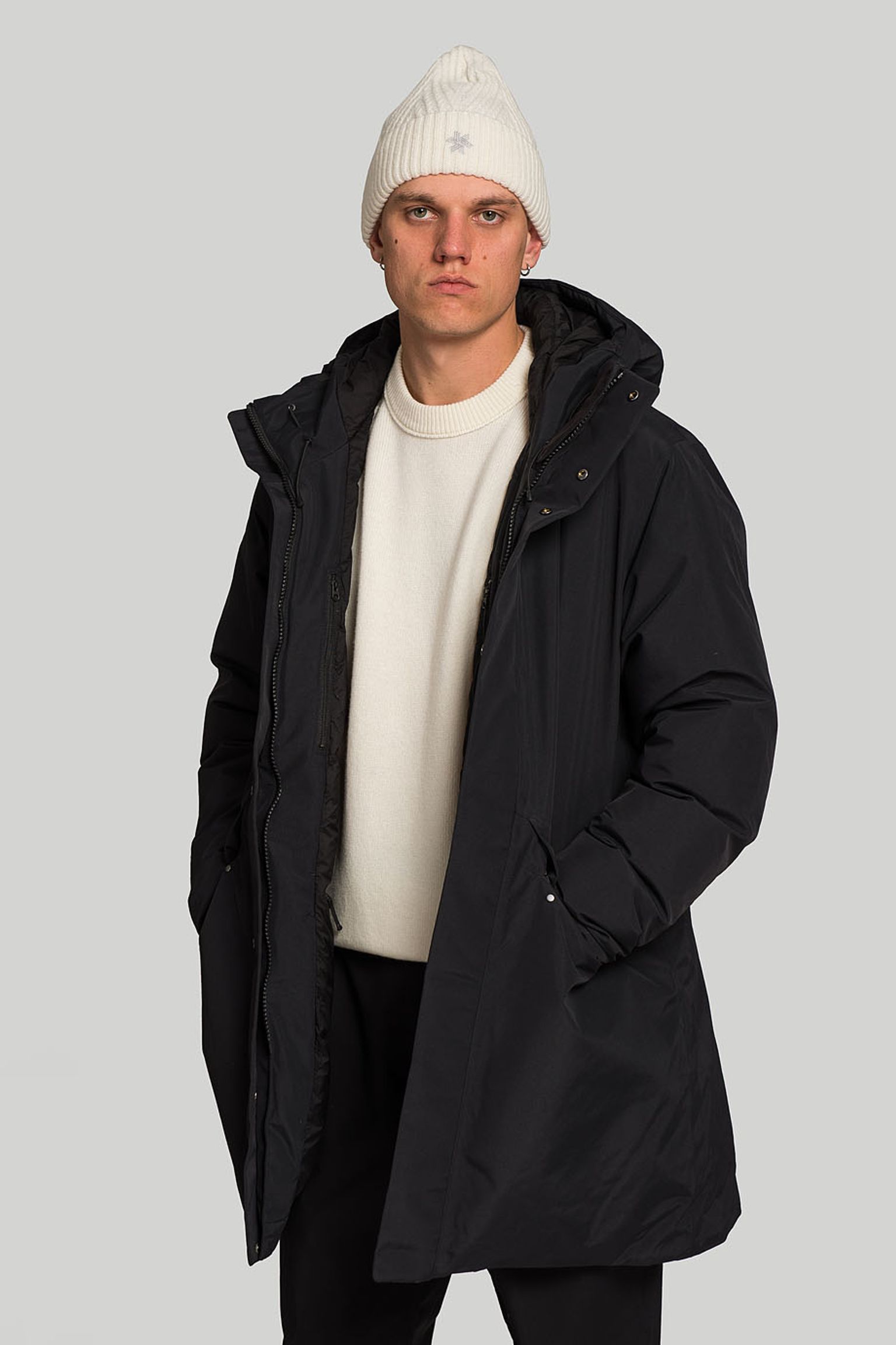 Парка GORE-TEX HOODED DOWN COAT