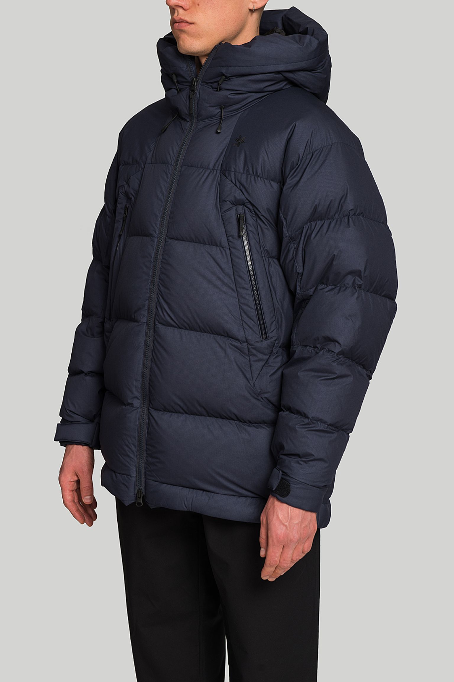 Пуховик GORE-TEX INFINIUM FLY AIR DOWN PARKA