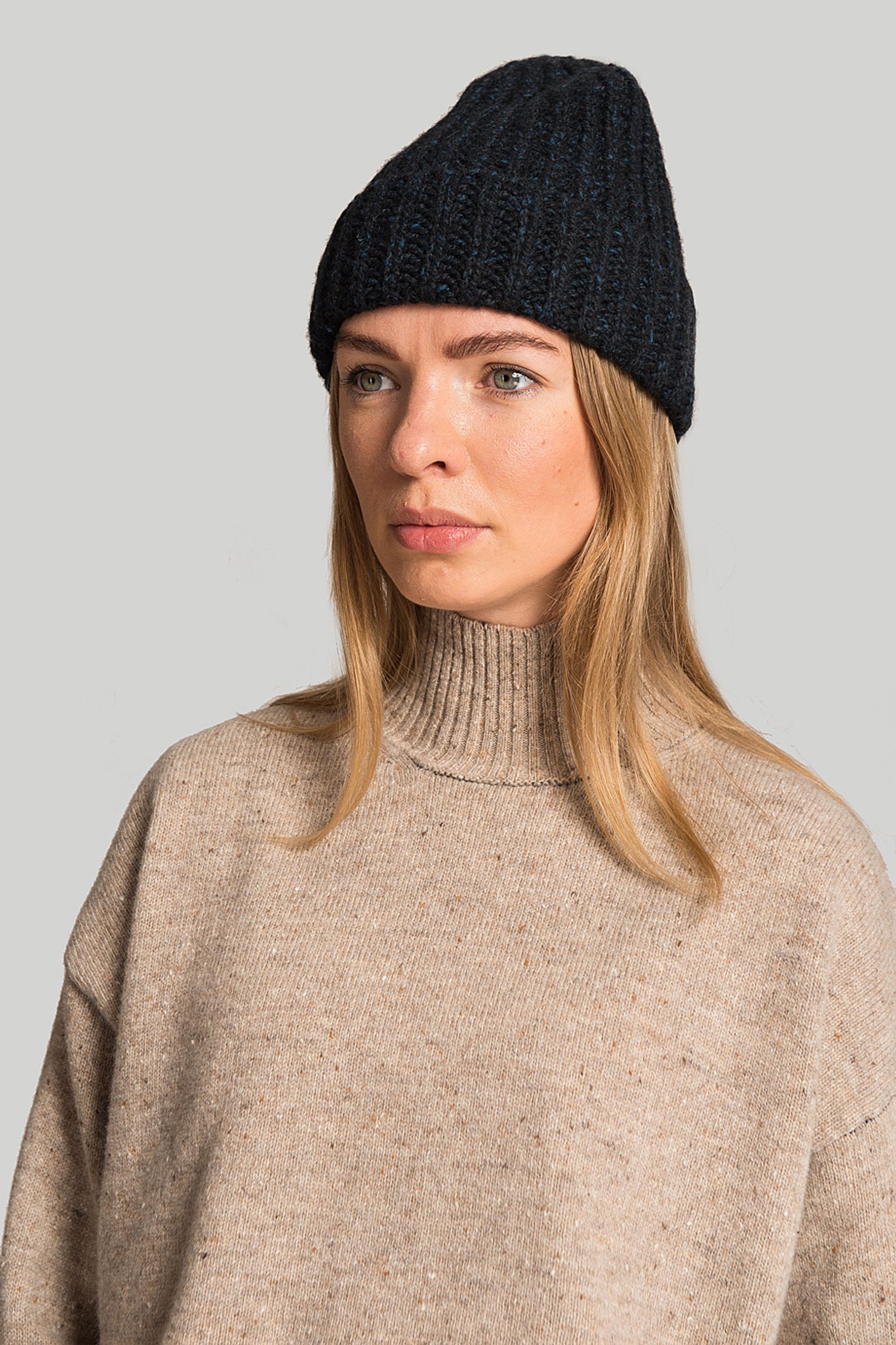 Шапка   UNISEX CASHMERE DONEGAL RIBBED HAT