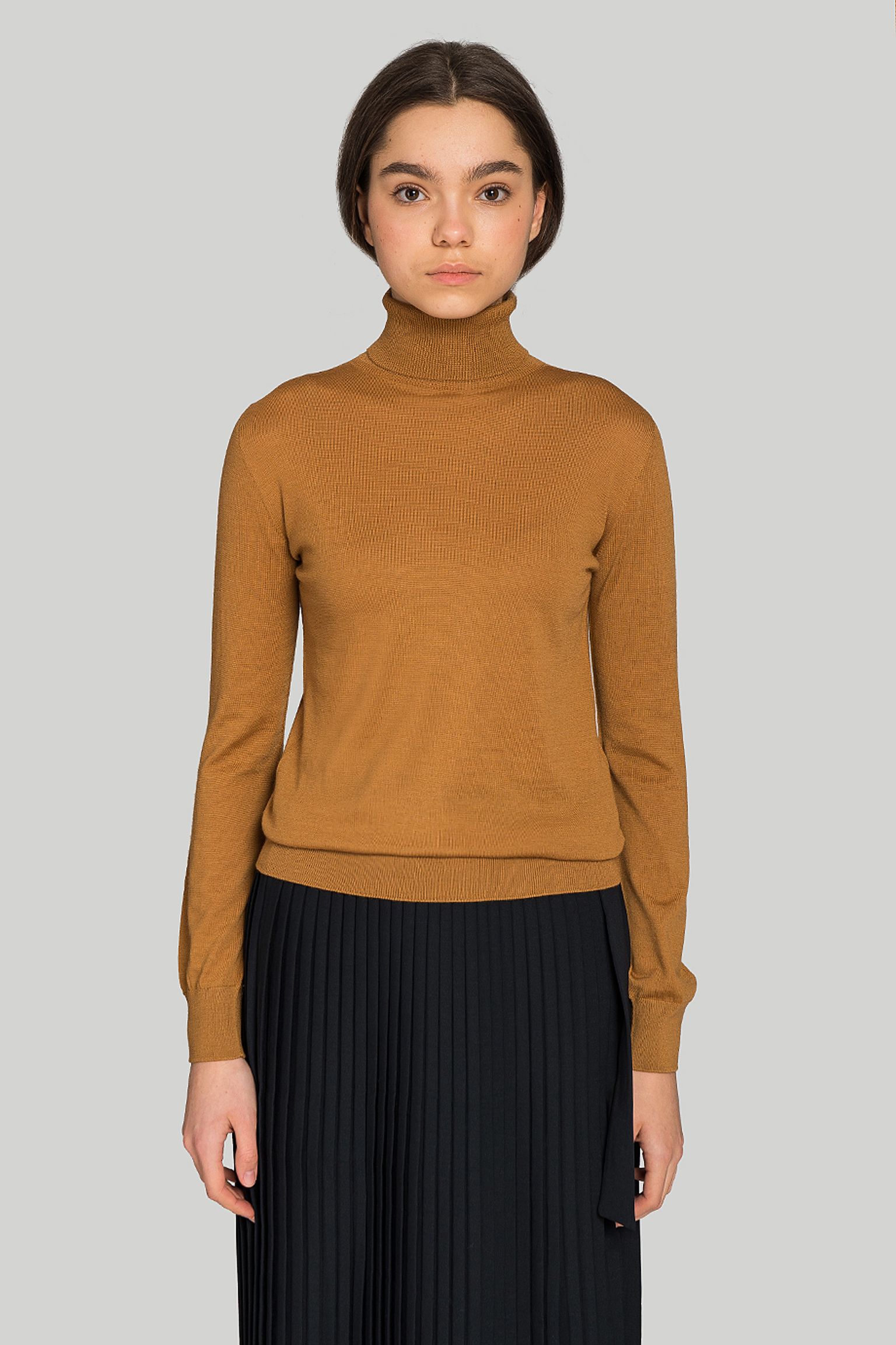 Гольф Johnstons of Elgin SUPERFINE MERINO ROLL NECK SWEATER