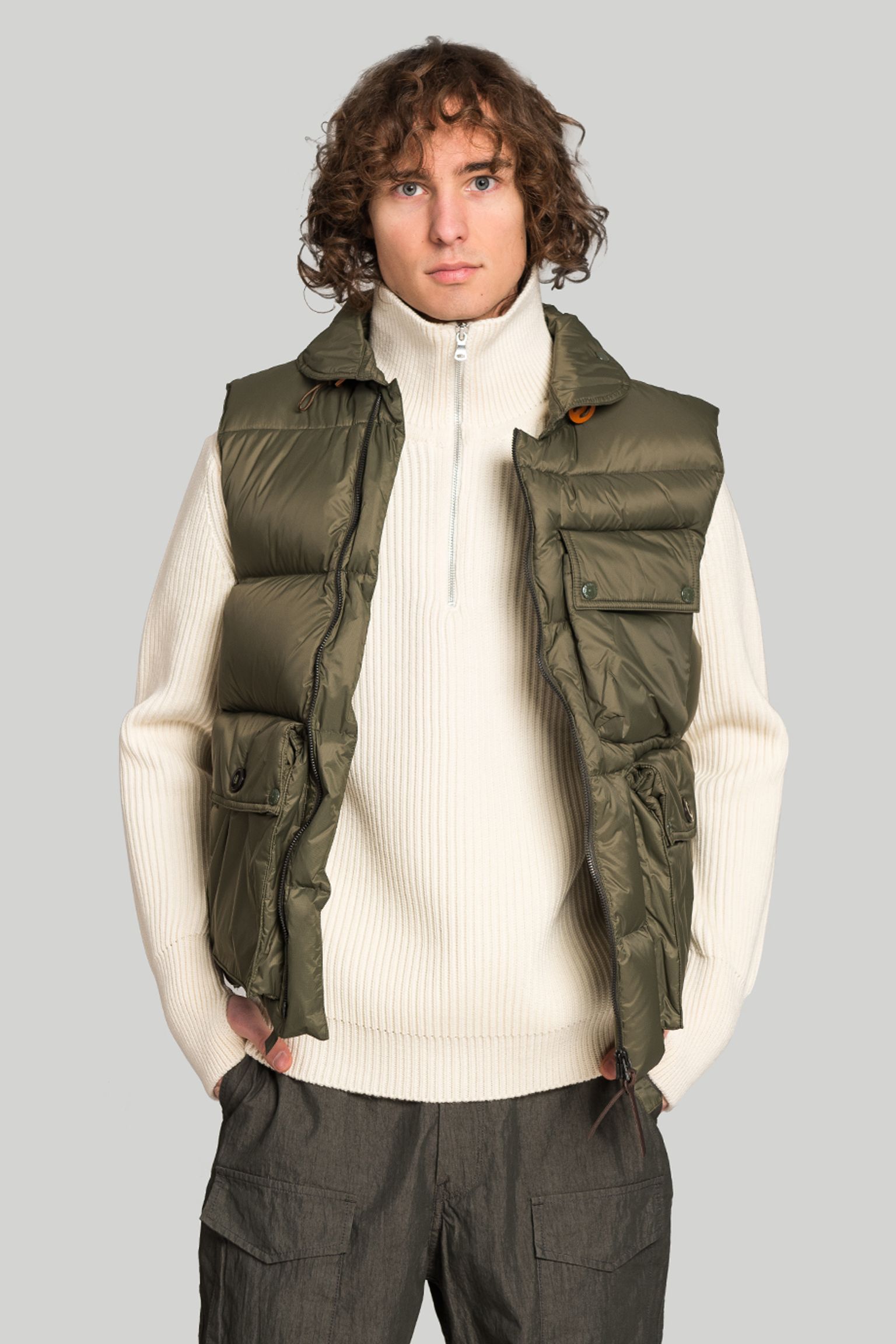 Жилет EASTLOGUE WIND RESISTANT DOWN VEST