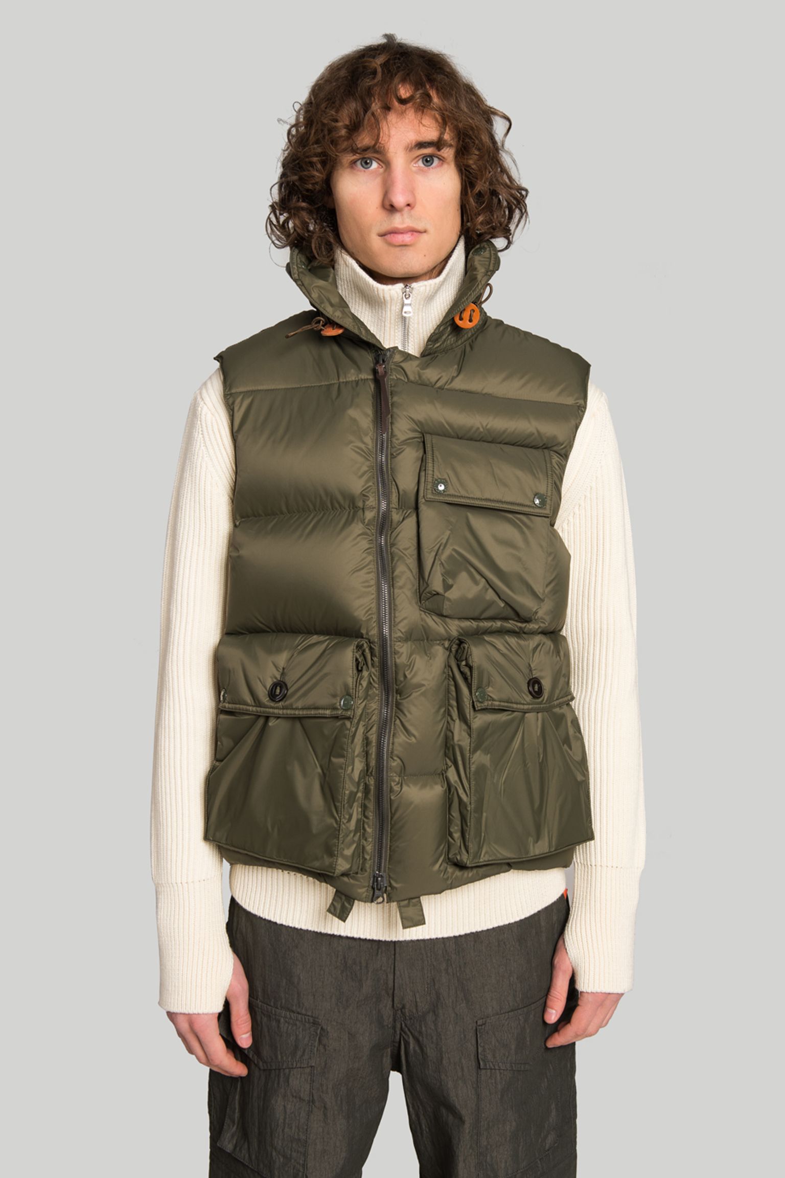 Жилет EASTLOGUE WIND RESISTANT DOWN VEST