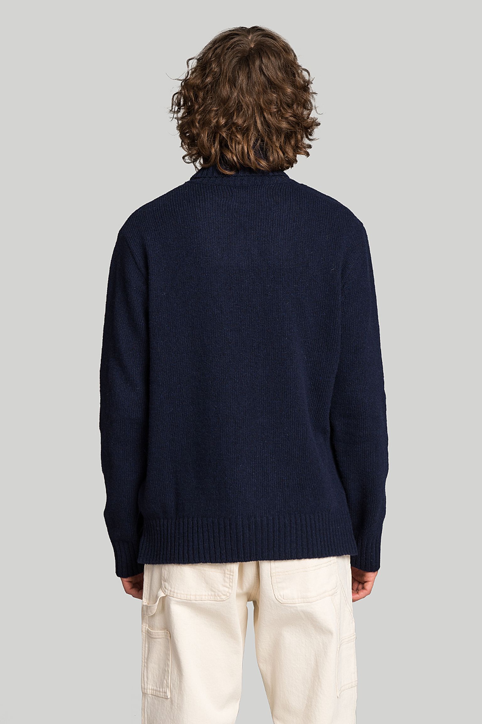 Широкий выбор Гольф Universal Works ROLL NECK