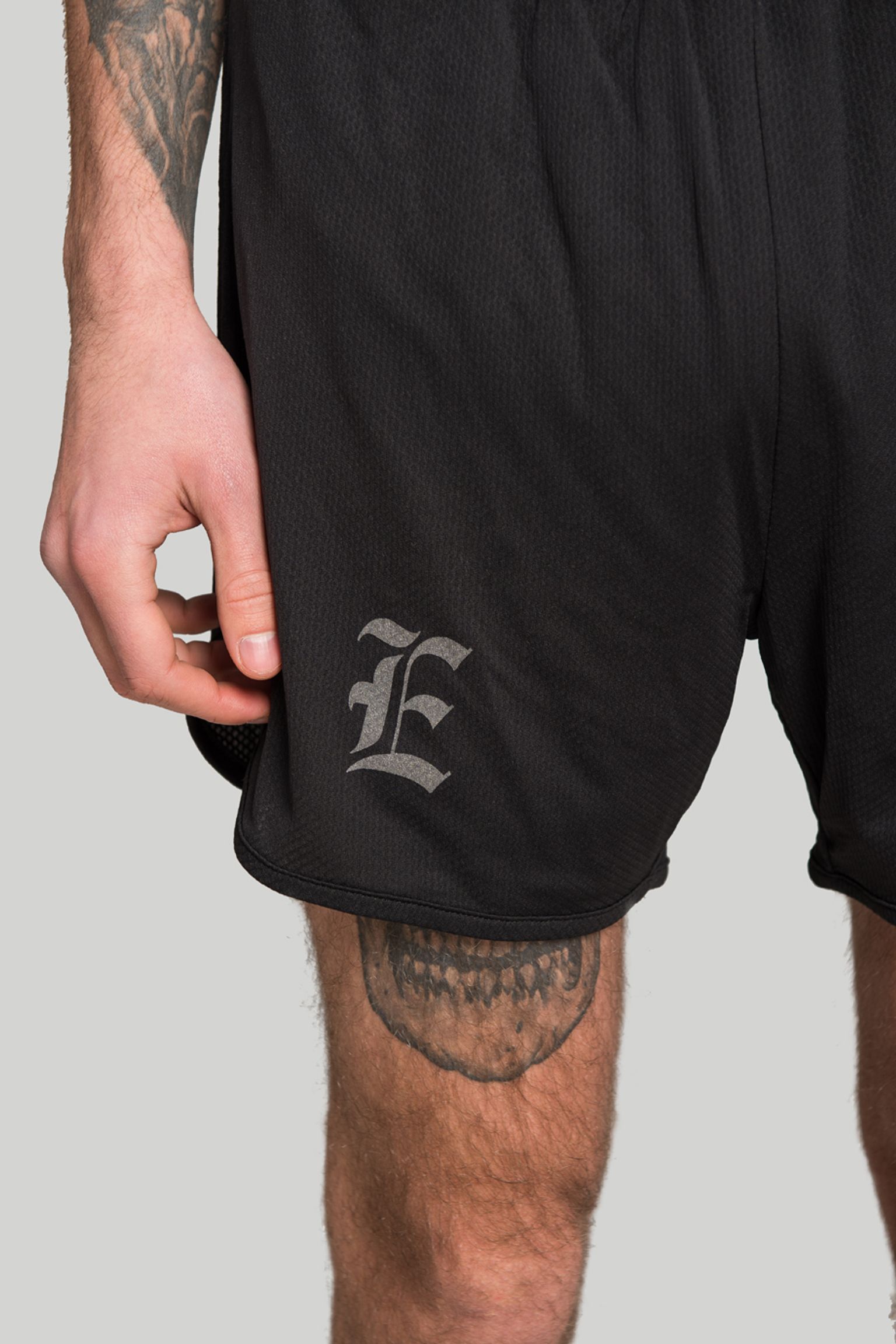 Шорти REIGNING CHAMP EAST SHORT з доставкою