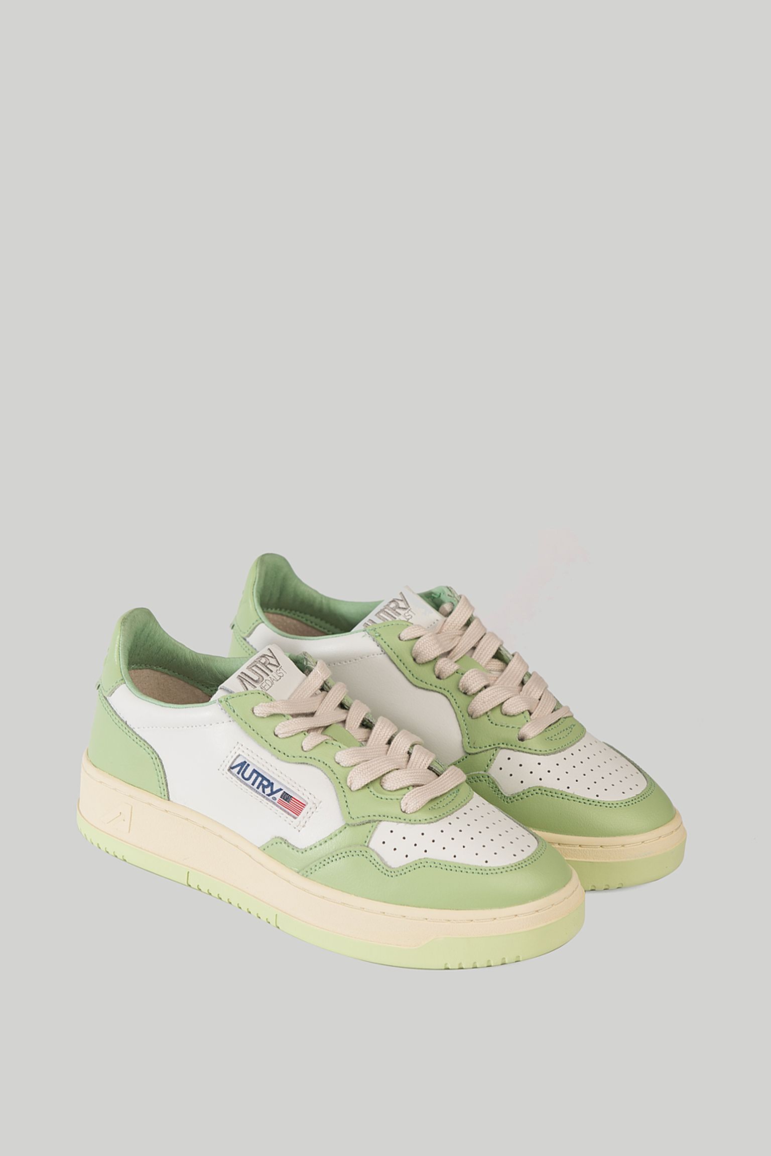 Кросiвки AUTRY 01 LOW