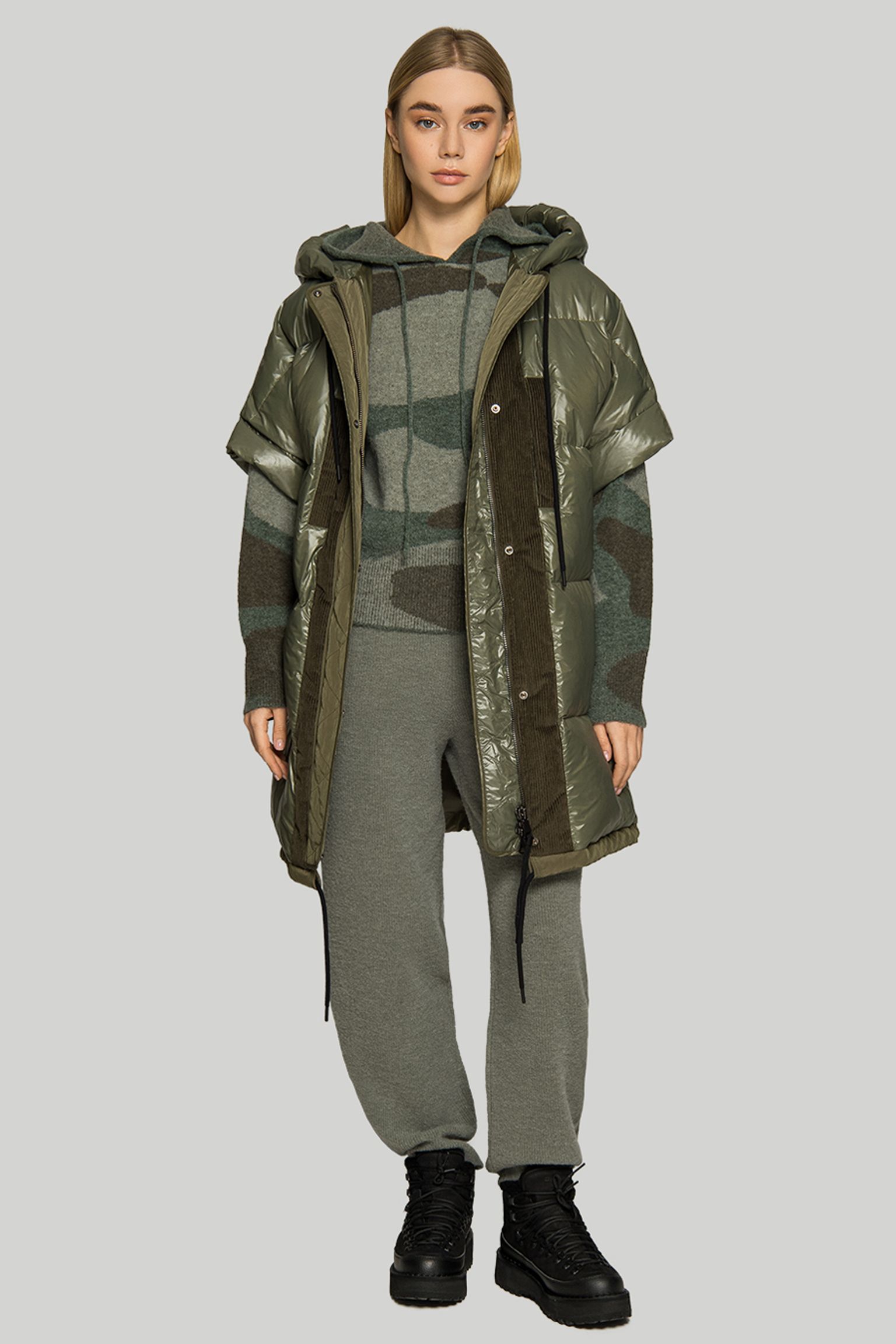 Жилет пуховый HOLDEN W LONG DOWN VEST с доставкой