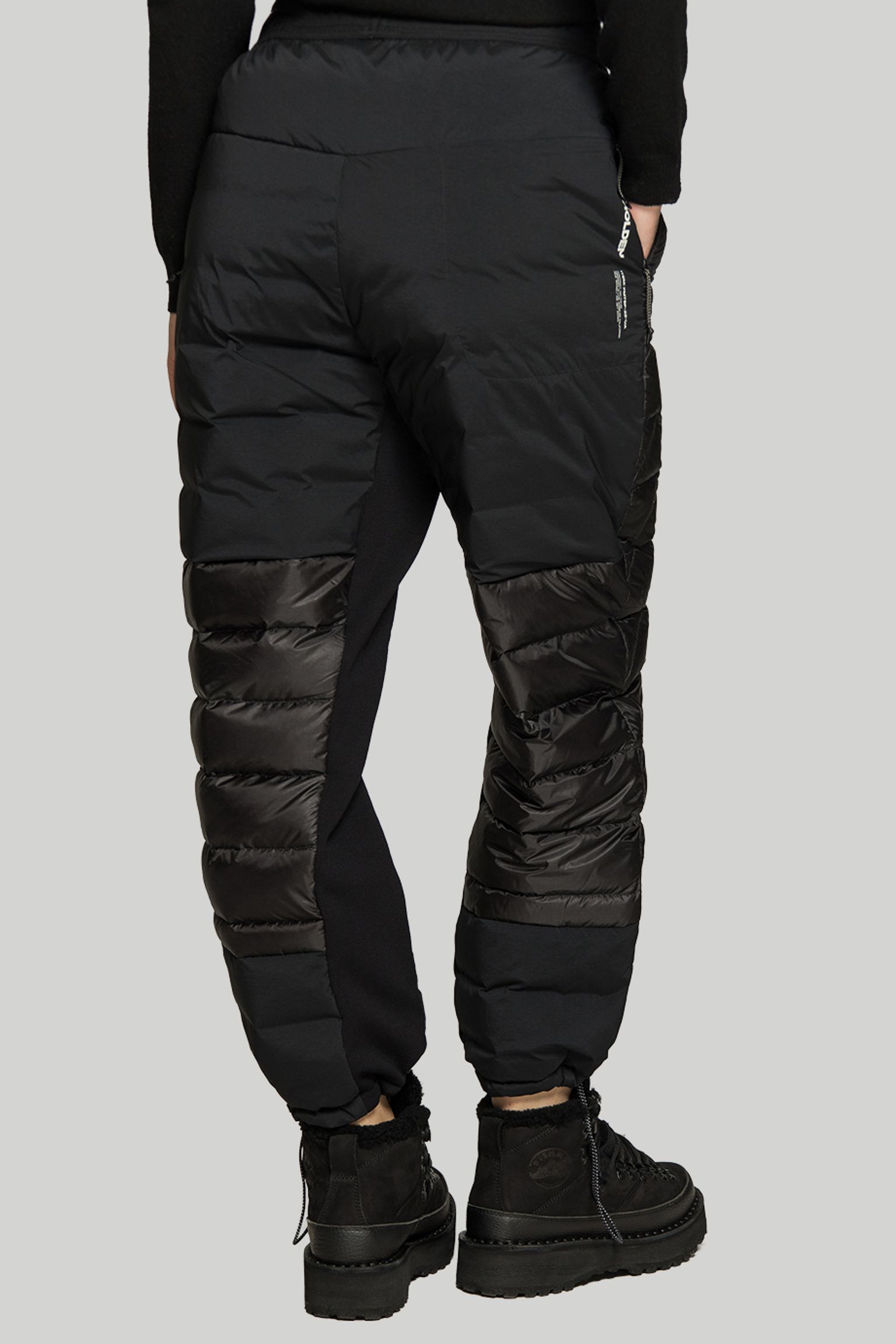 Стильные Спортивные брюки HOLDEN HYBRID DOWN SWEATPANT