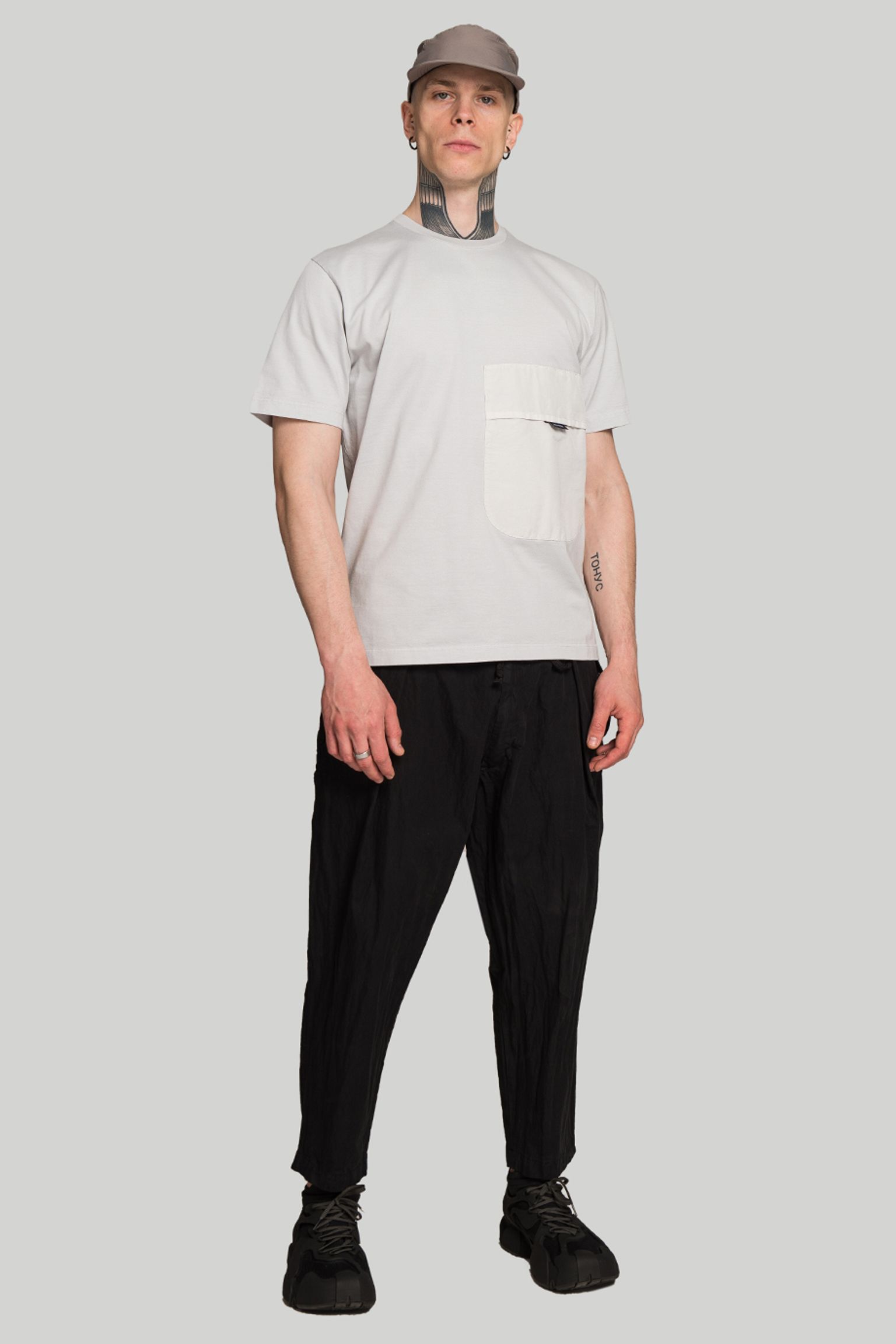 Футболка   ASH JUMBO POCKET TSHIRT