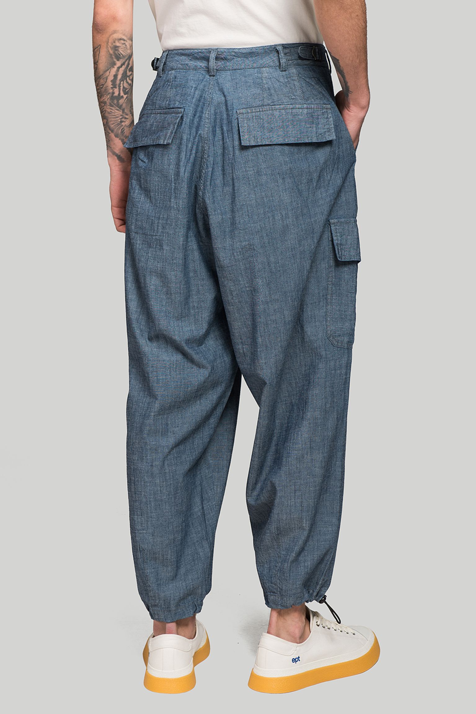 Брюки Universal Works LOOSE CARGO PANT