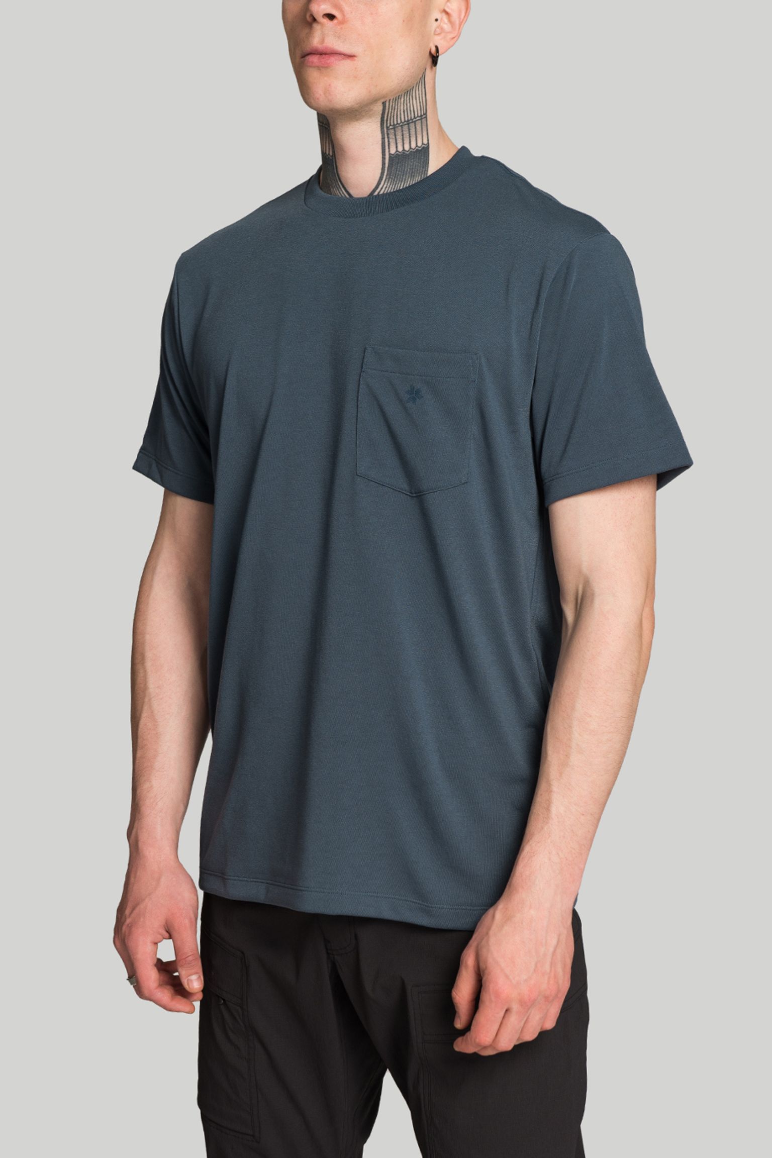 Футболка Goldwin GOLDWIN POCKET T-SHIRT