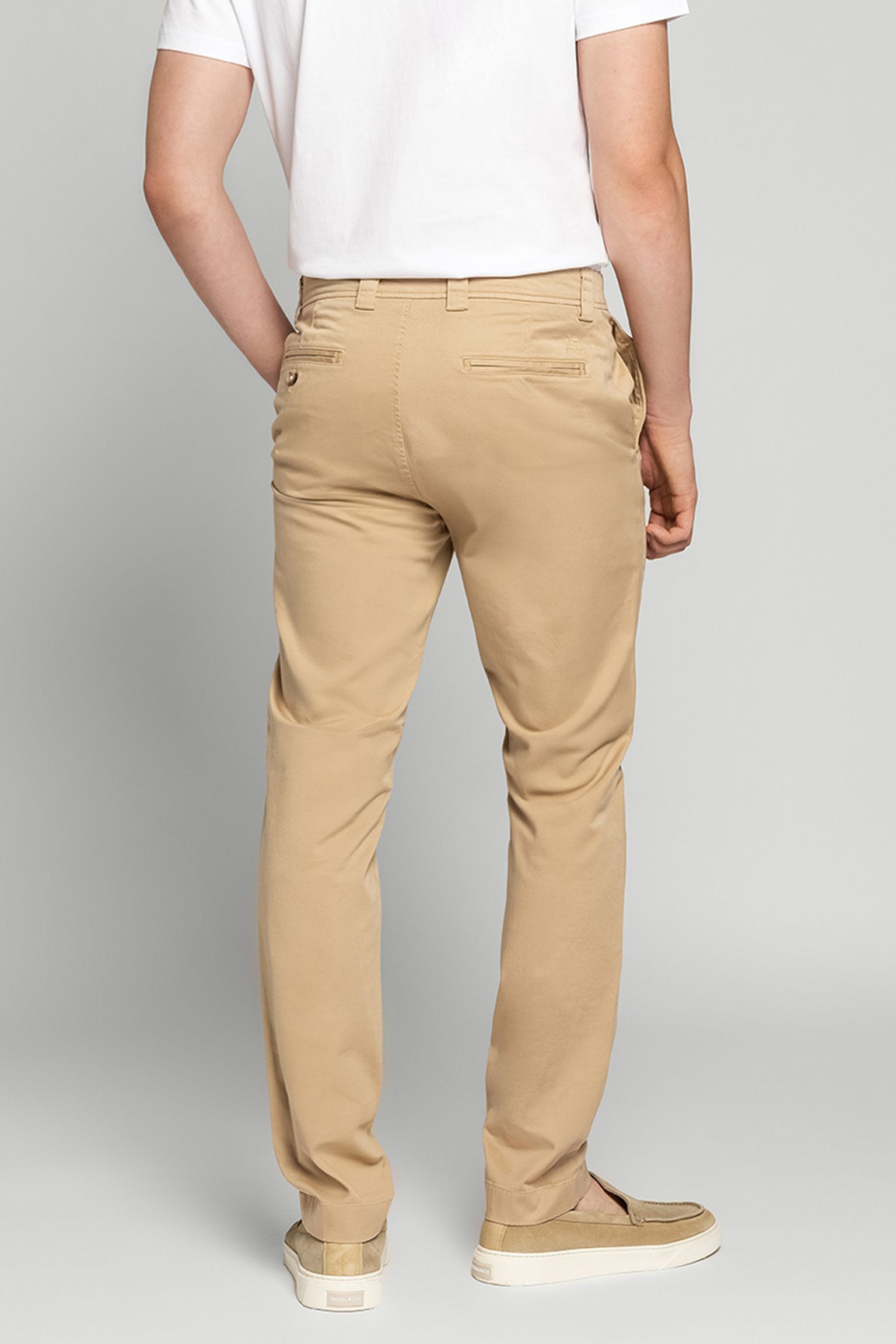 Брюки CLASSIC CHINO PANT