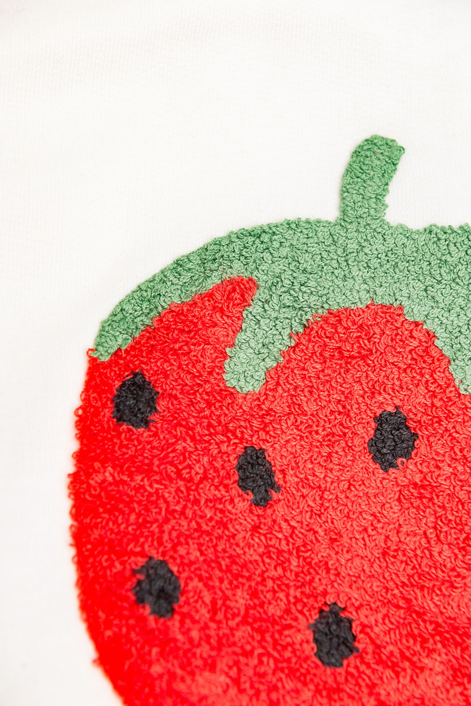 Свитшот MINI RODINI KIDS Strawberries emb sweatshirt с доставкой