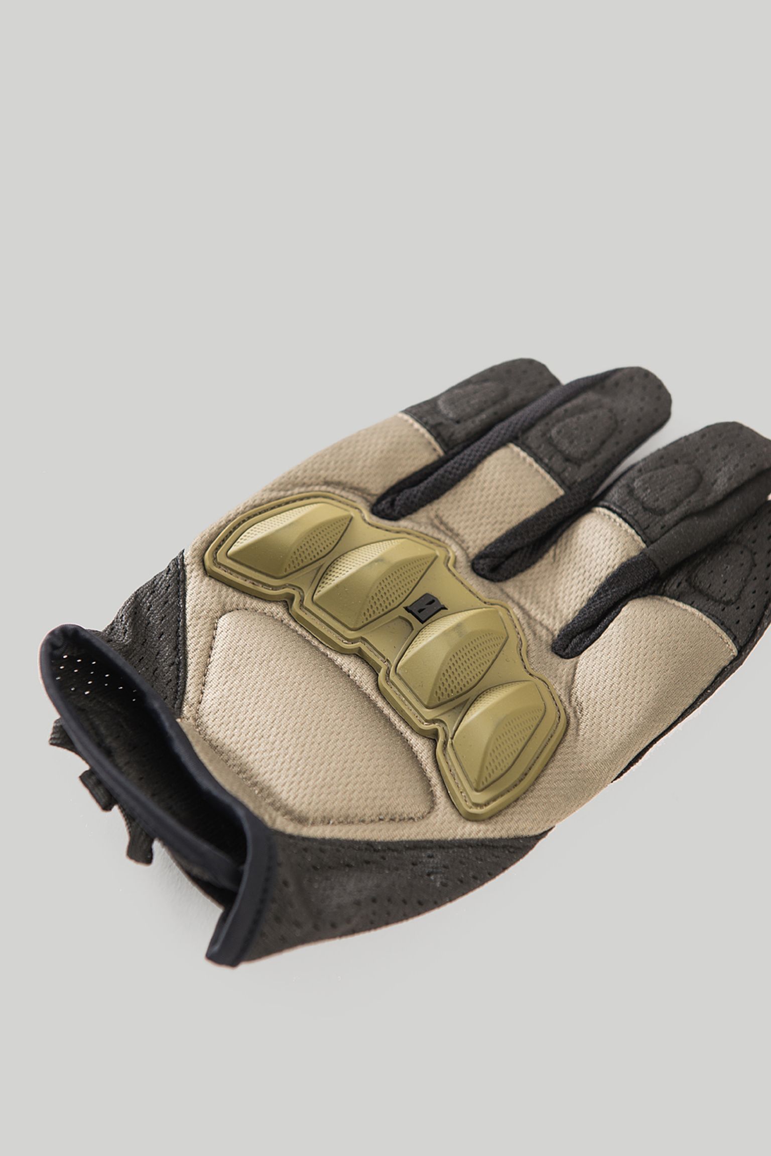 Рукавички   GLOVE WARTORN VENTED