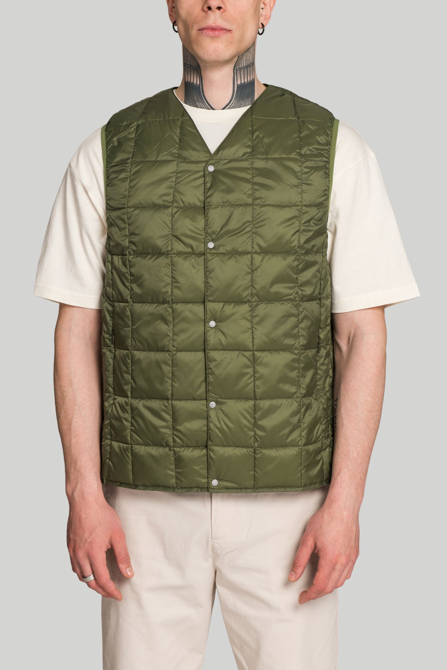 Стильные Жилет V-NECK BUTTON DOWN VEST