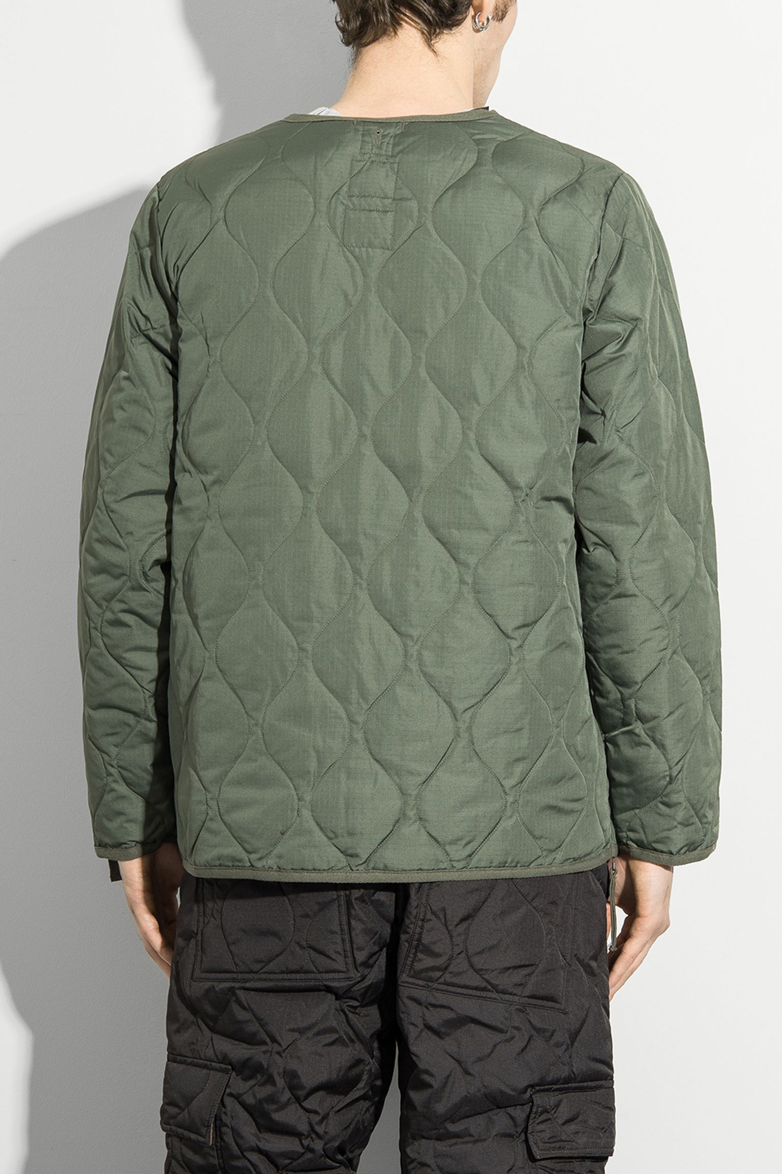 Стильные Куртка TAION MILITARY ZIP V-NECK JACKET