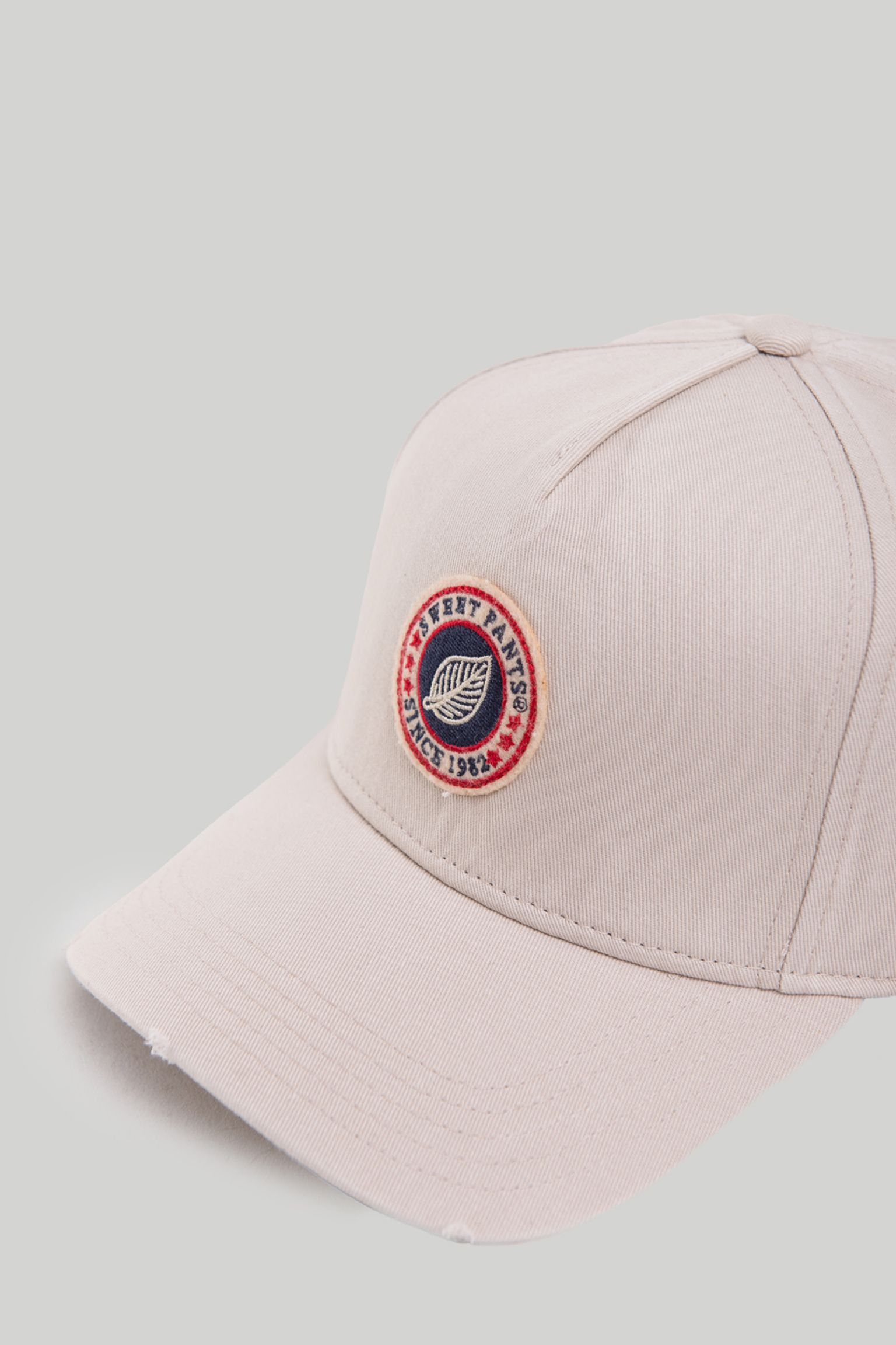 Бейсболка   URBAN CASQUETTE USED PATCH FEUTRINE