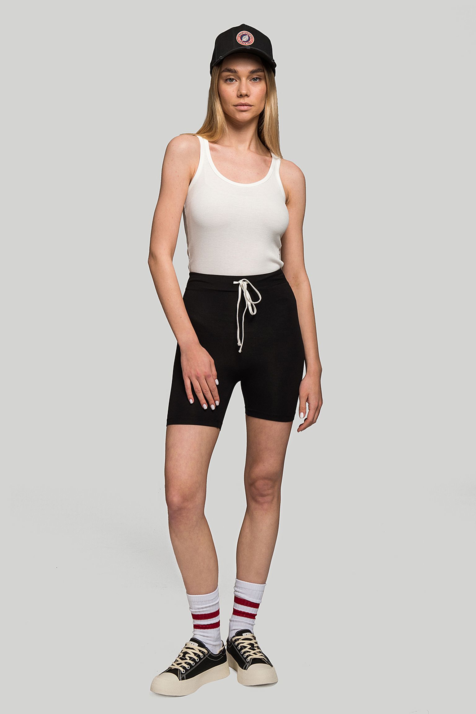 Шорти   CYCLISTE FEMME BASIC