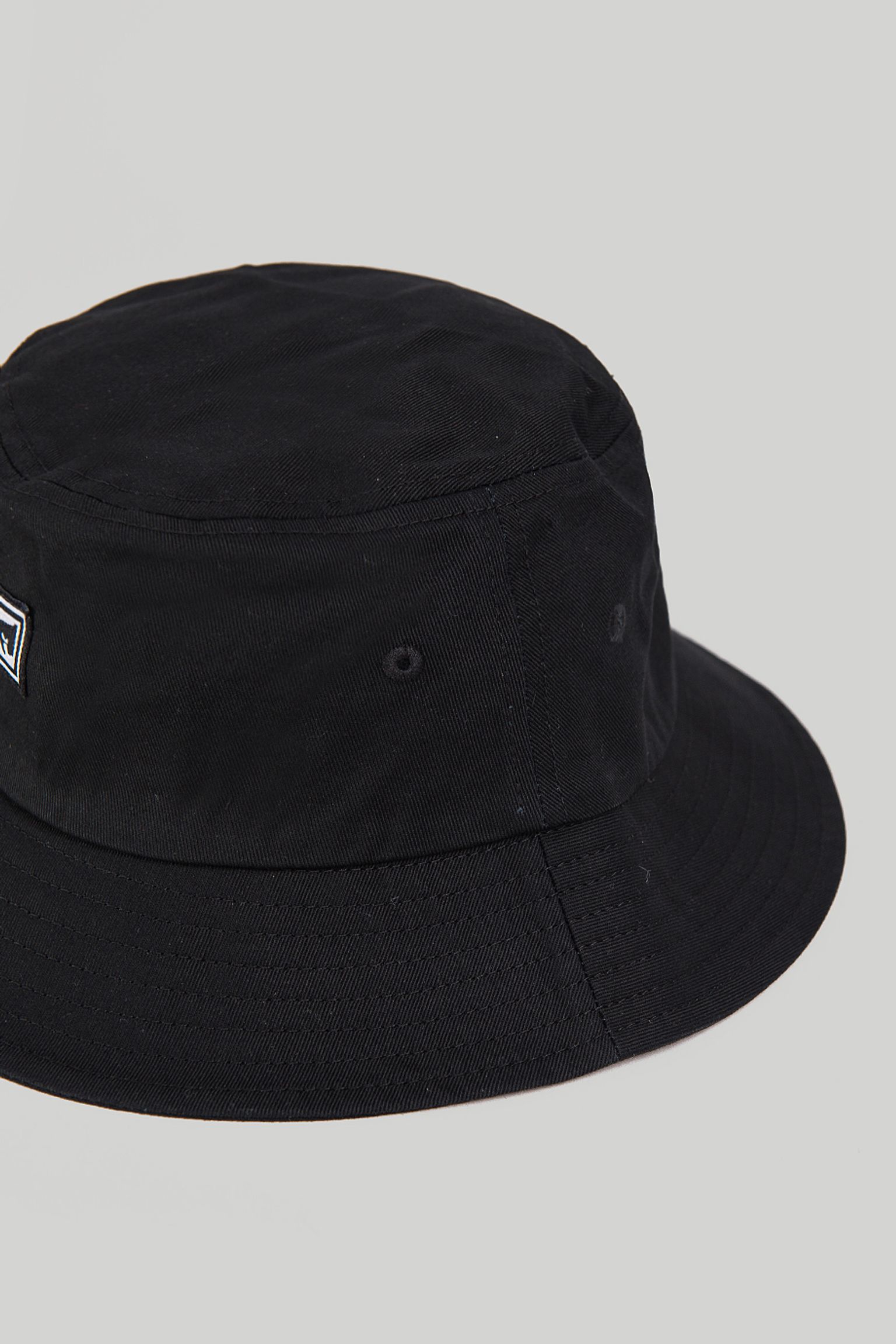 Панама   ICON EYES BUCKET HAT II