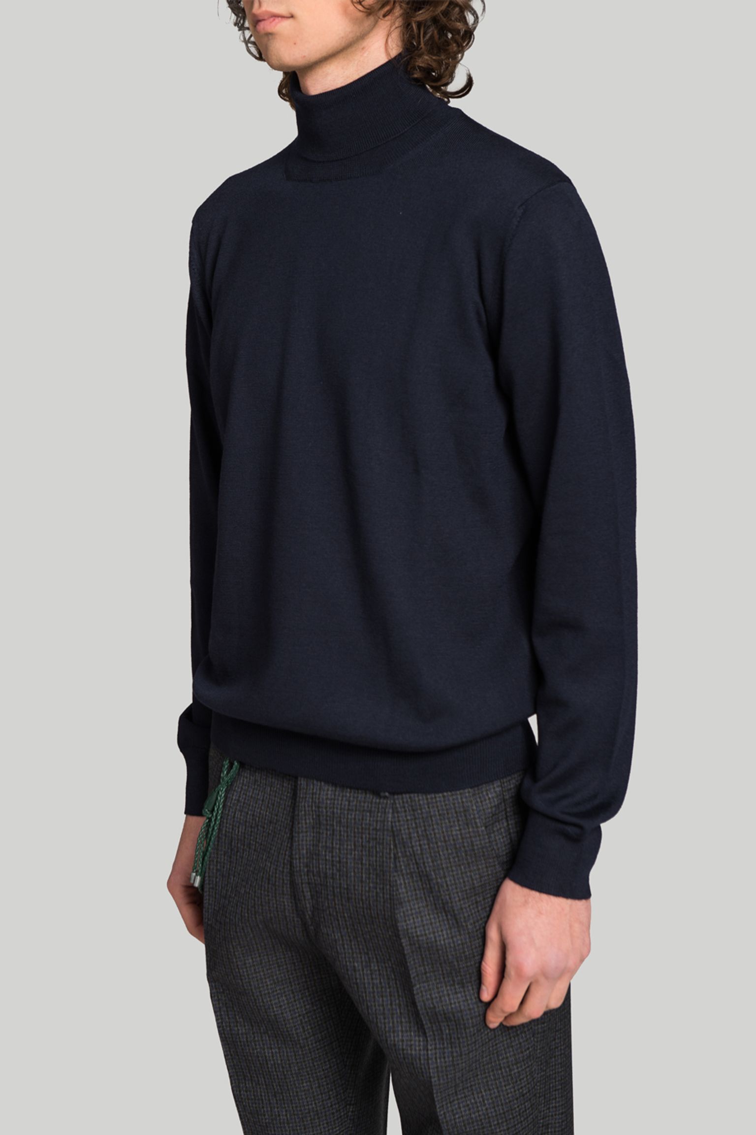 Стильные Гольф TURTLE NECK