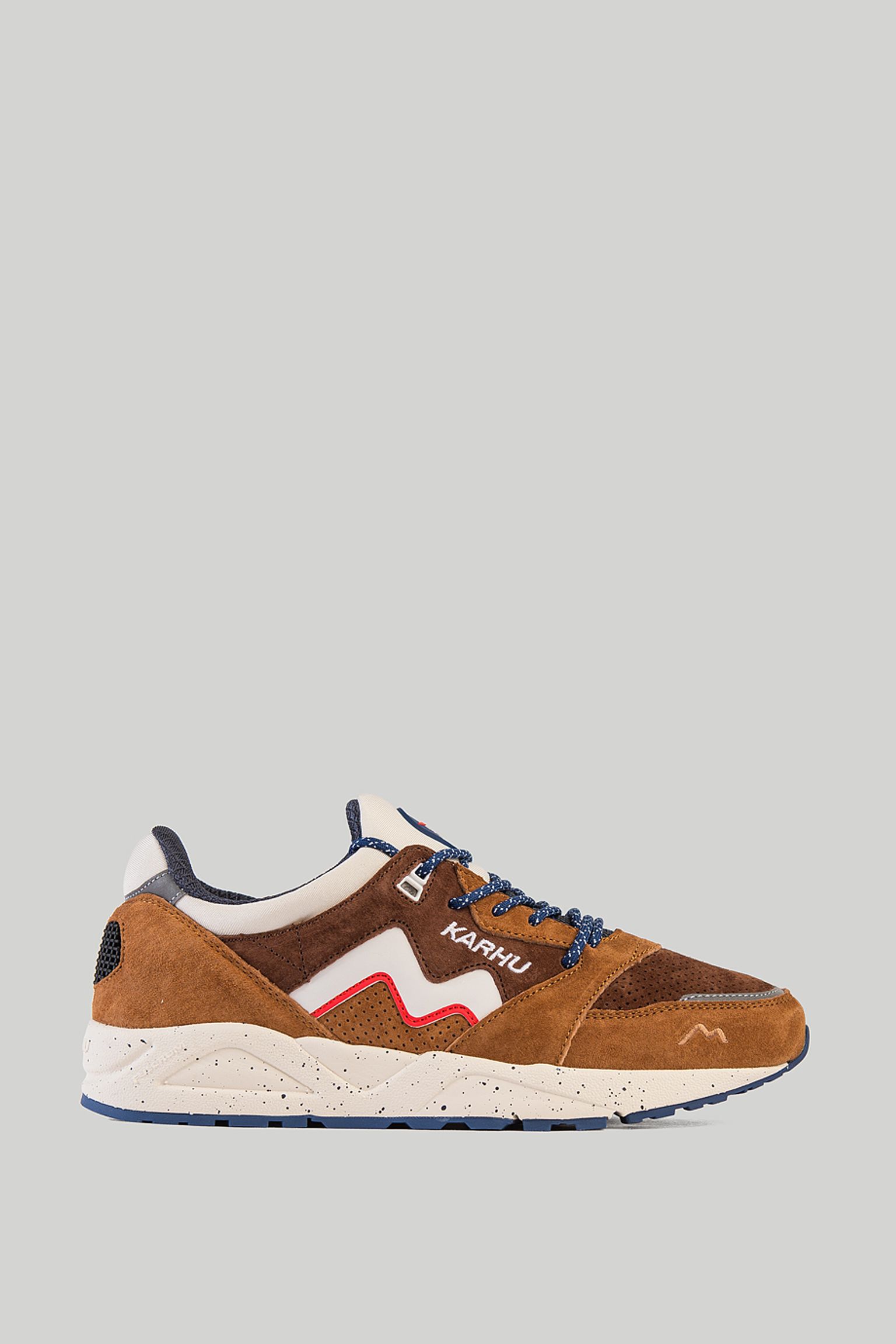 Кроссовки Karhu ARIA 95