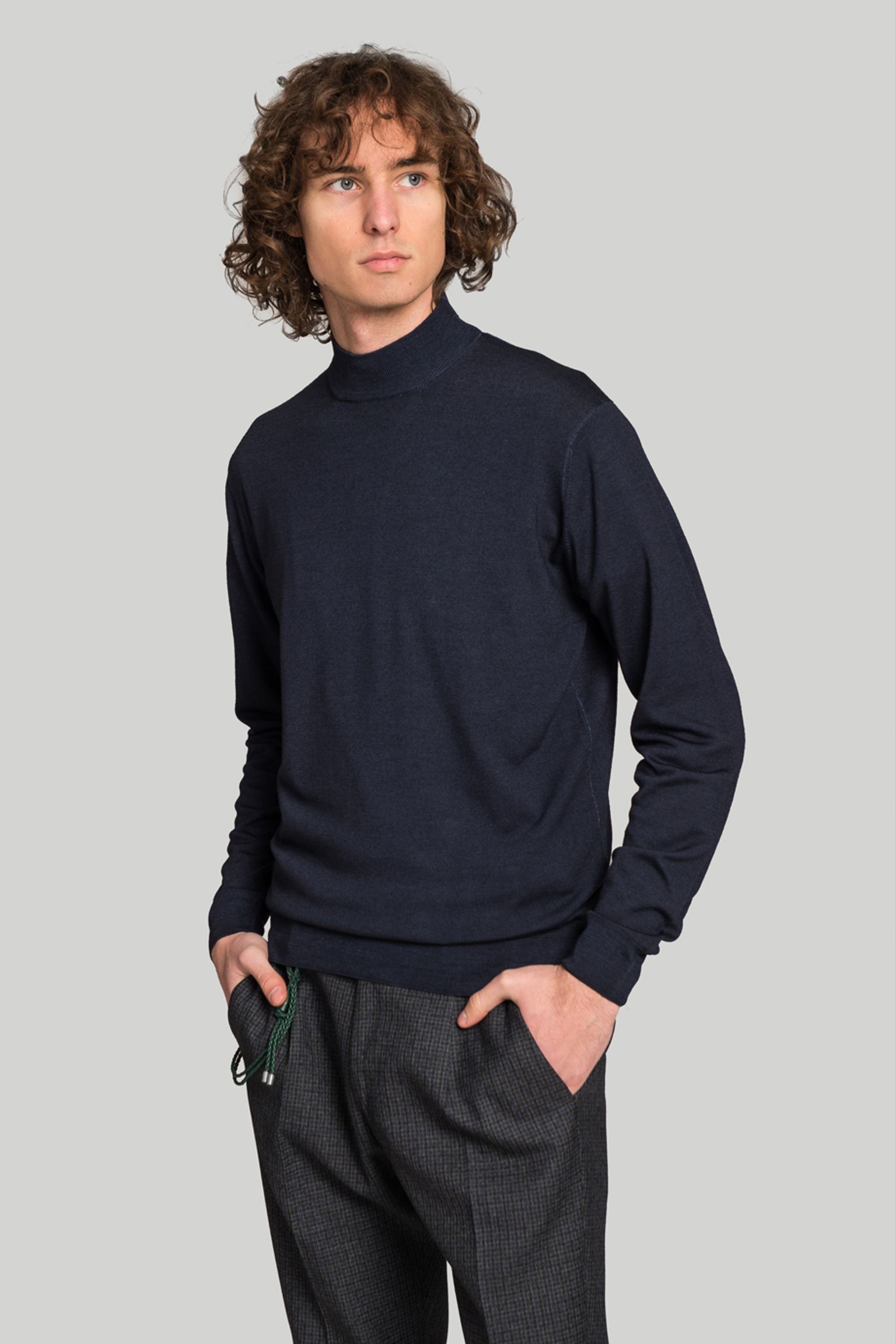 Свитер Filippo de Laurentiis LUPETTO ML ROYAL MERINO NUVOLA купить в Украине