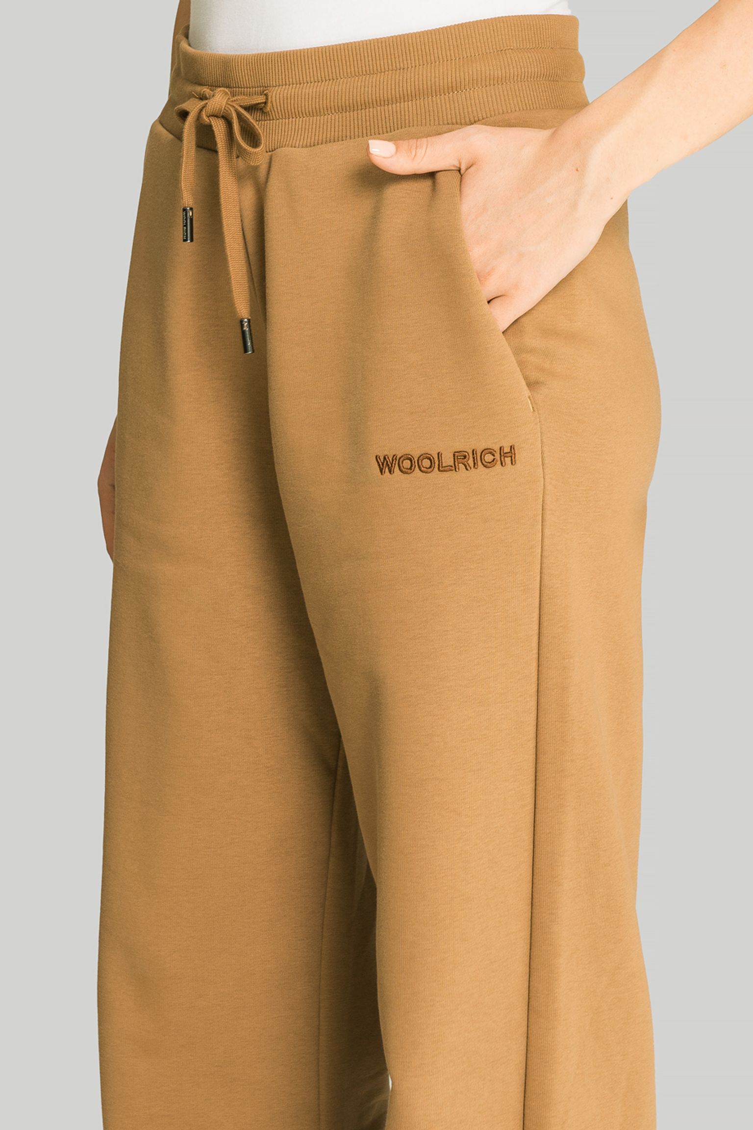 Спортивные брюки WOOLRICH LOGO SWEATPANT